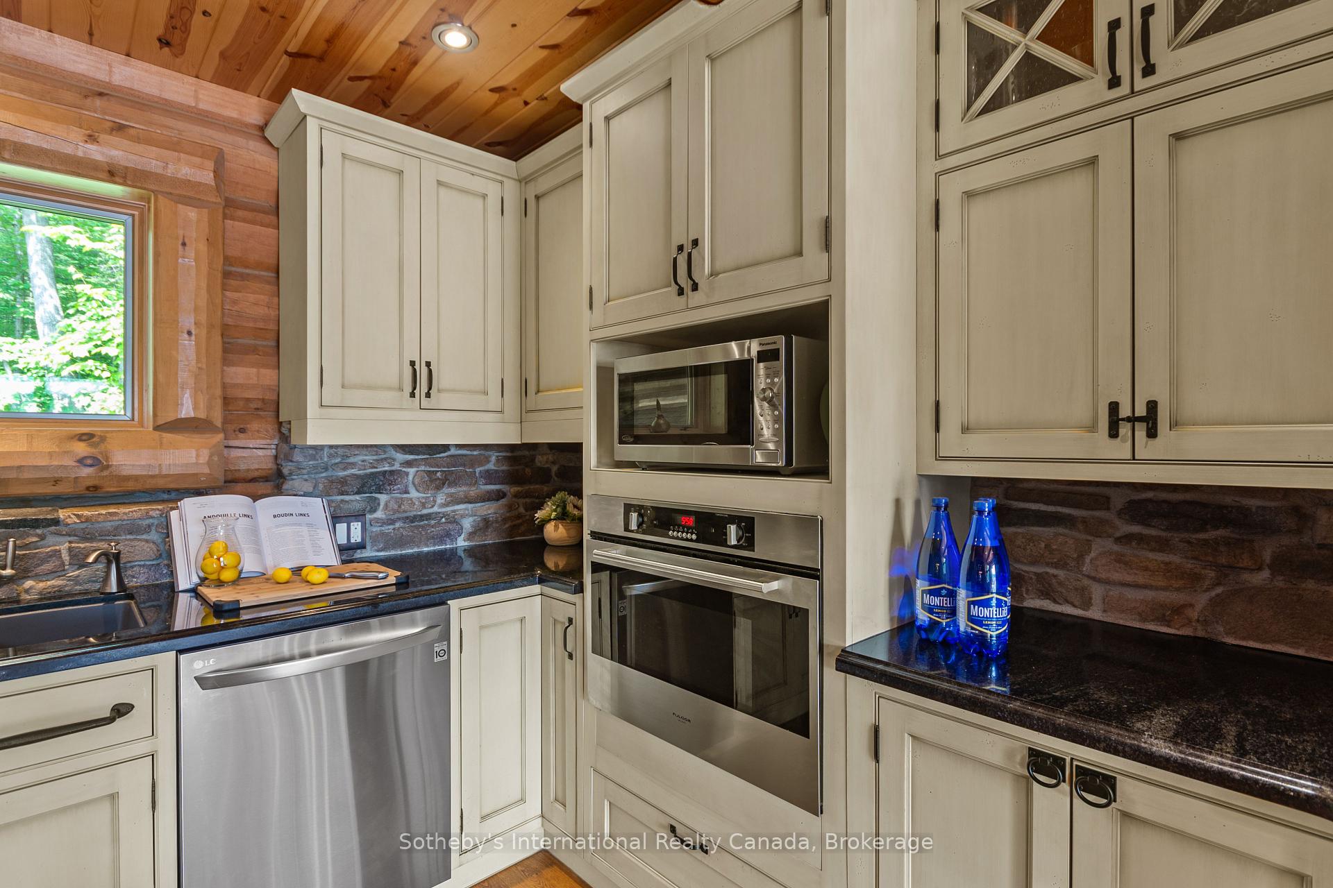 6184 Go Home Lake Shore N/A