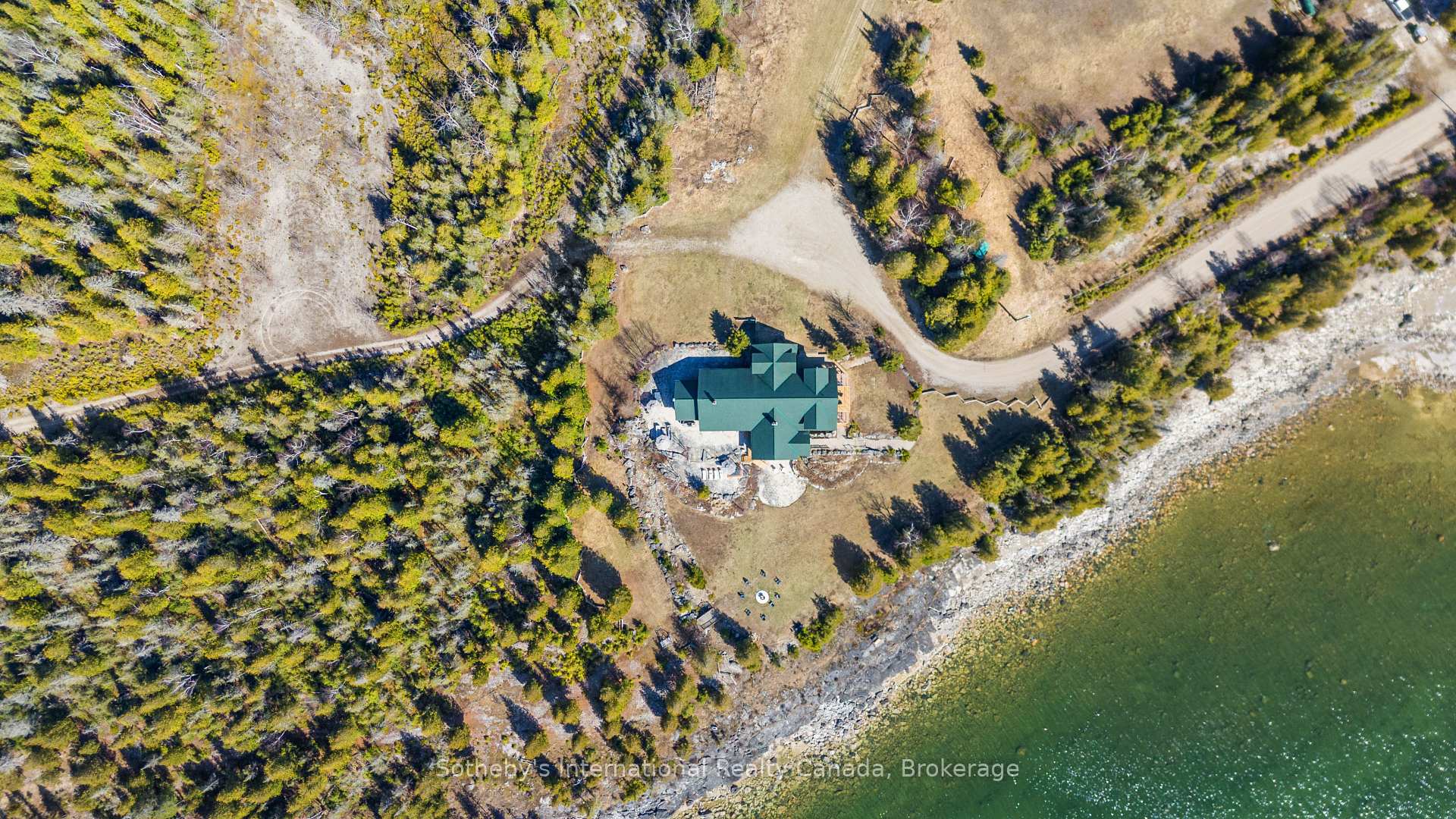 191-221 Pennie Avenue