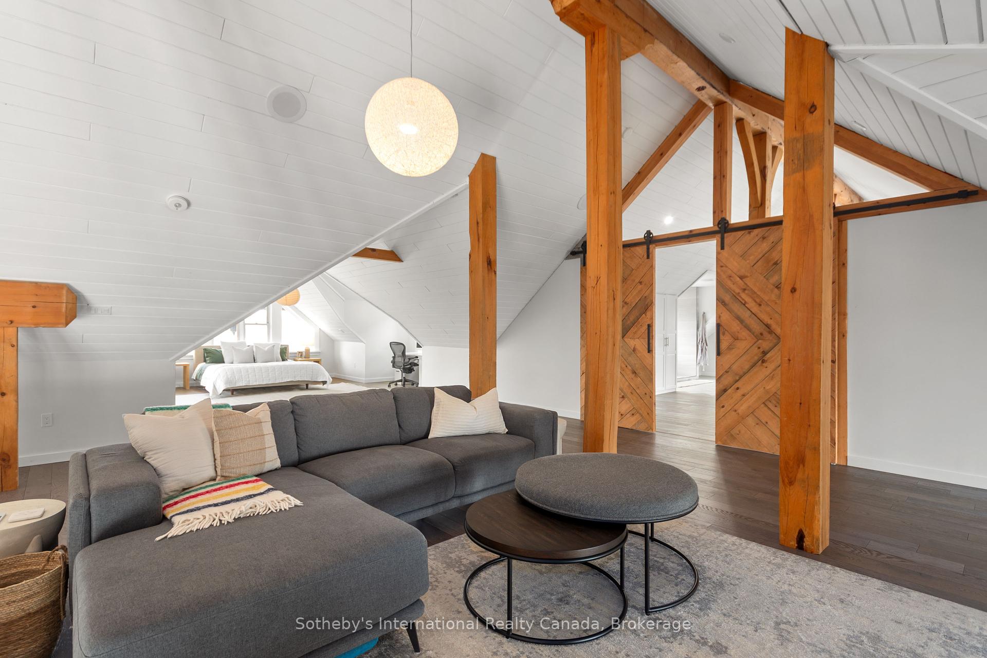 191-221 Pennie Avenue