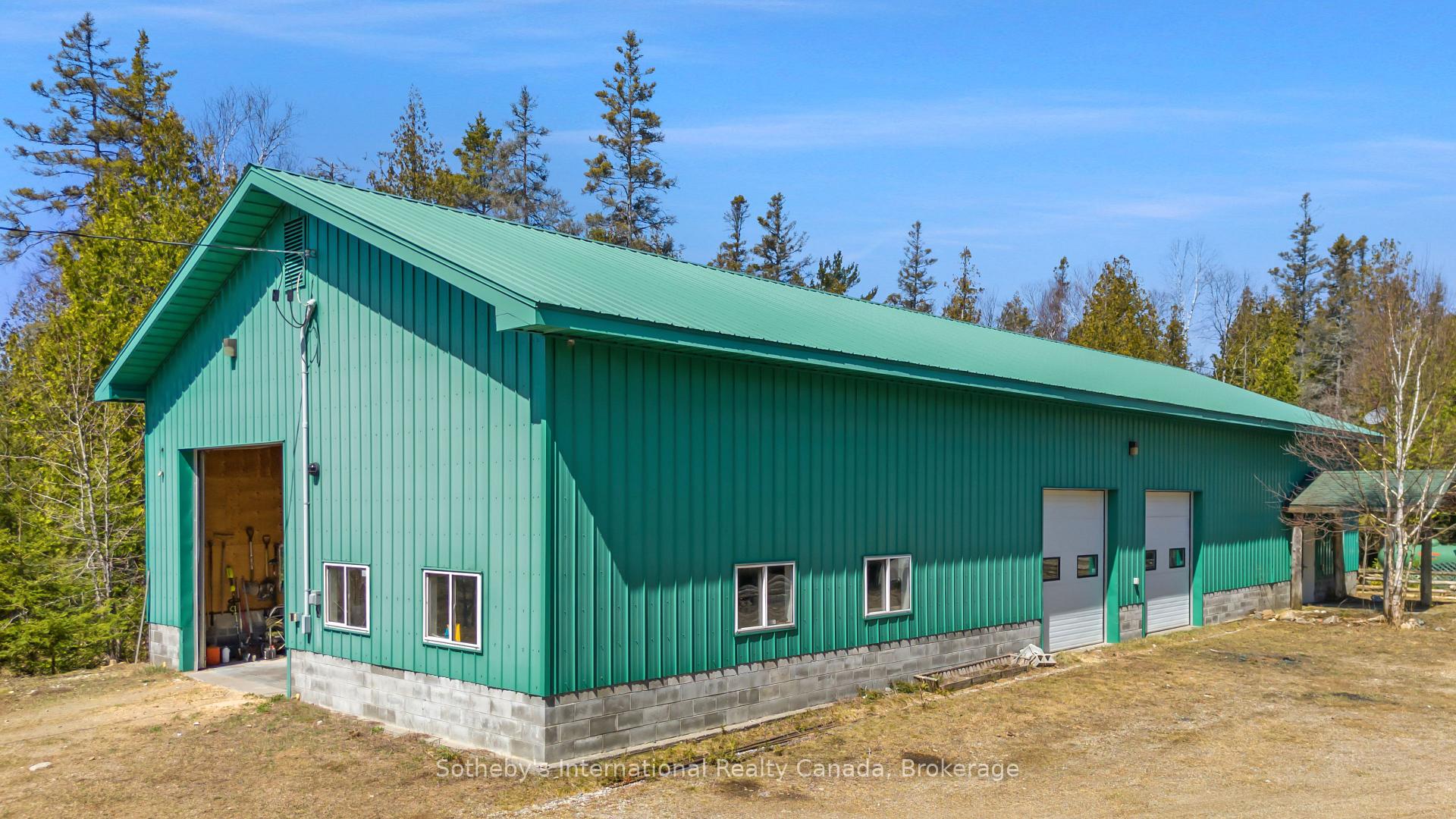 191-221 Pennie Avenue