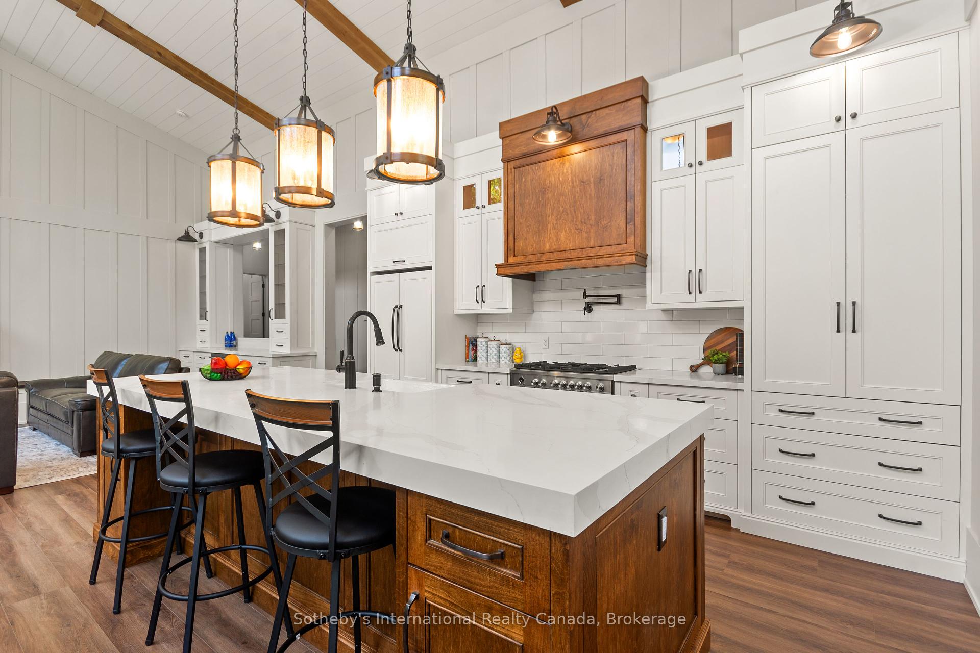 103 WHITES FALLS Road