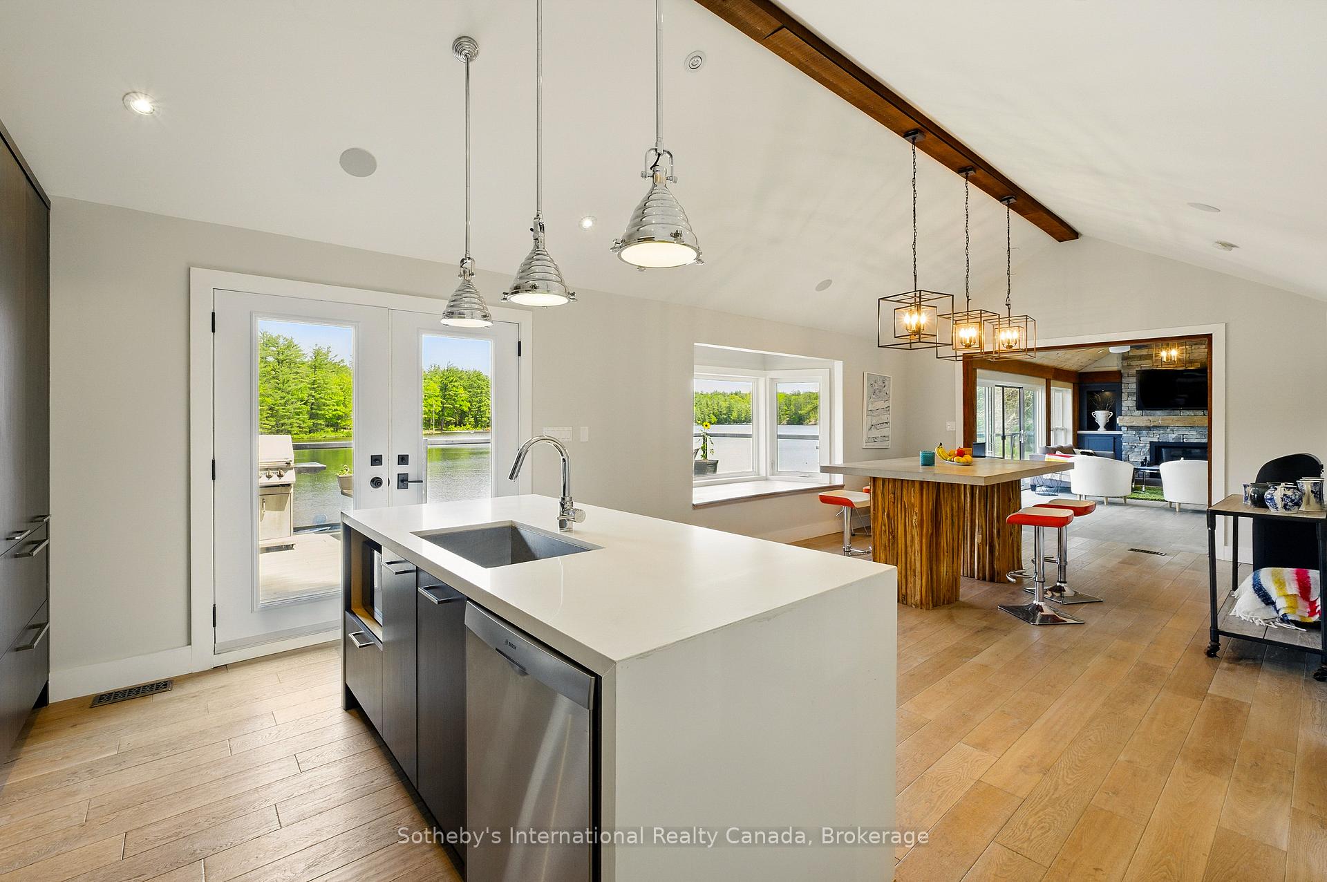 6394 Go Home Lake Shore N/A