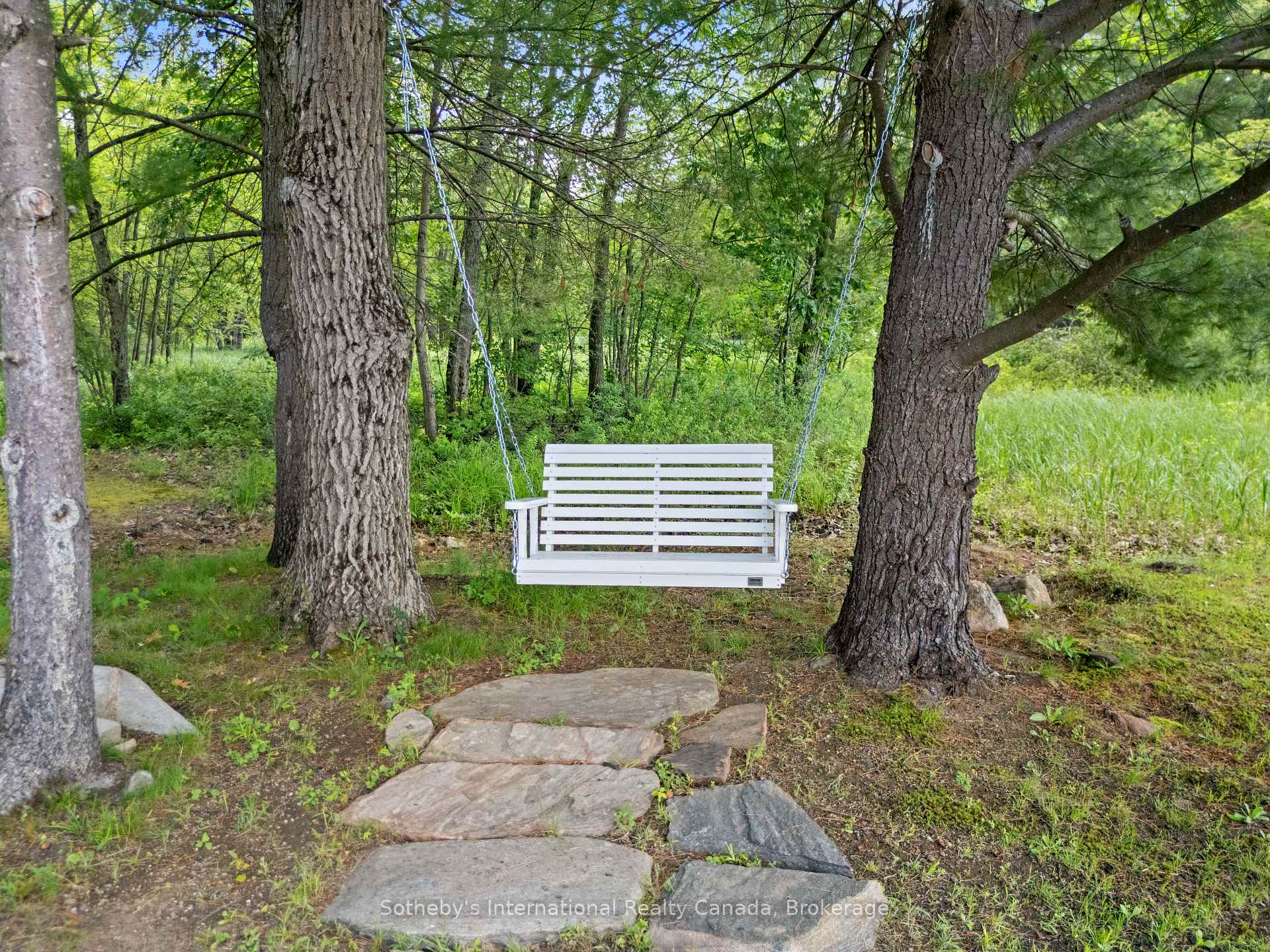 834 Eastshore Road