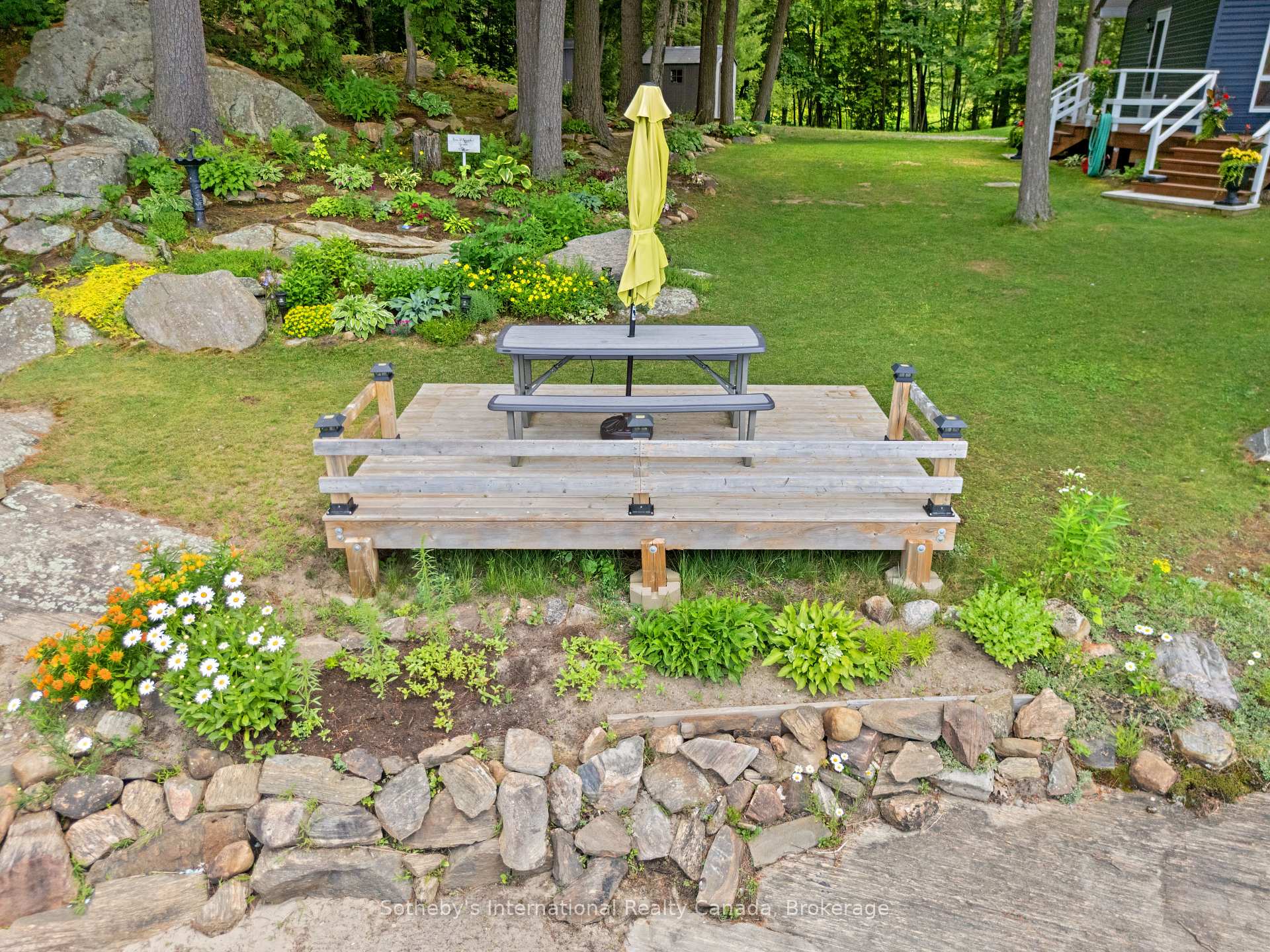 834 Eastshore Road