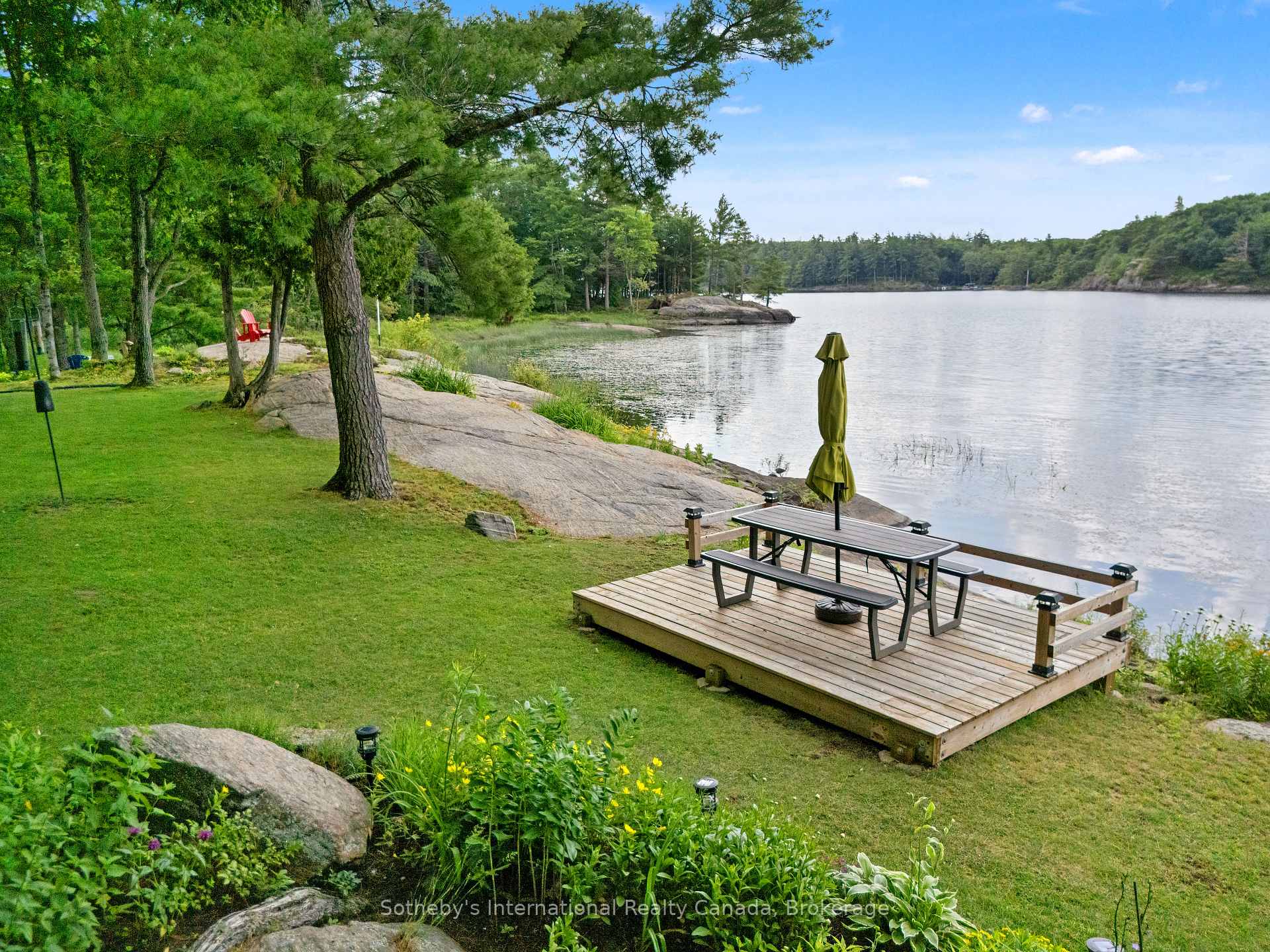 834 Eastshore Road