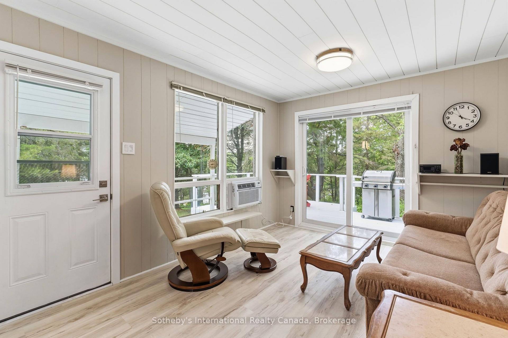 13 Pine Tree Road