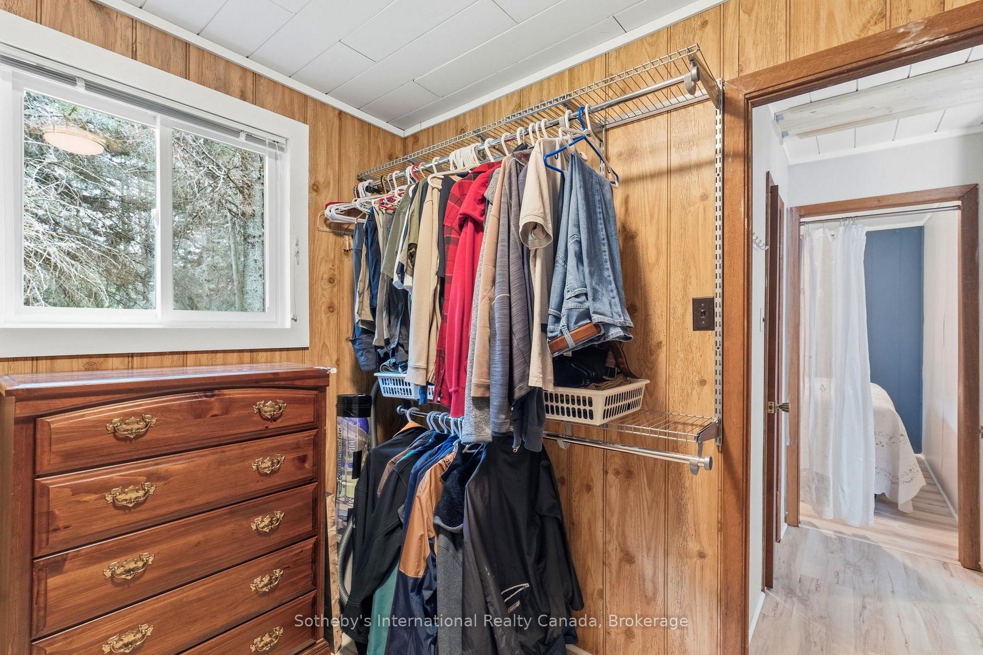 13 Pine Tree Road