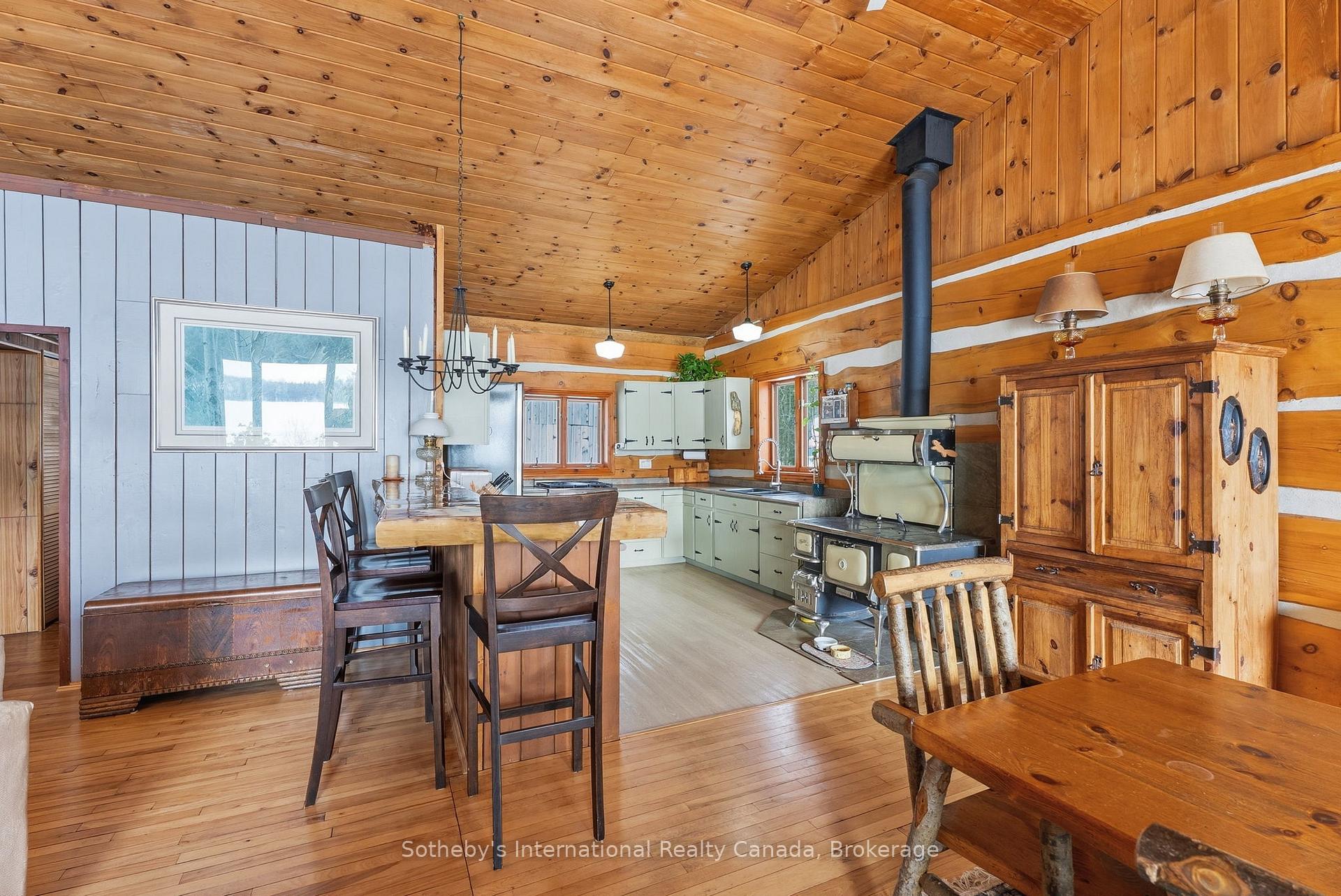 3491A Axe Lake Road