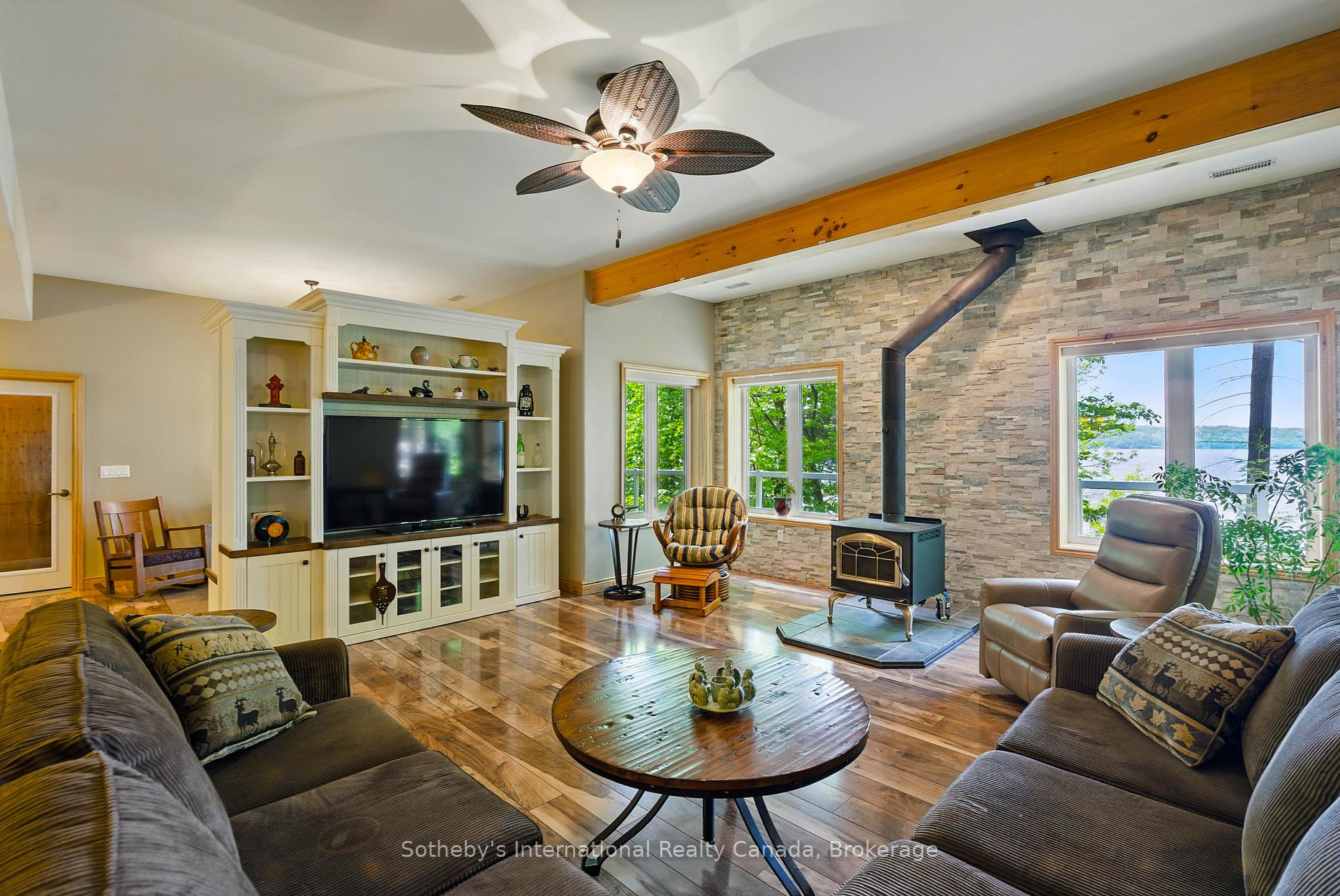 276 Jeffrey Road N