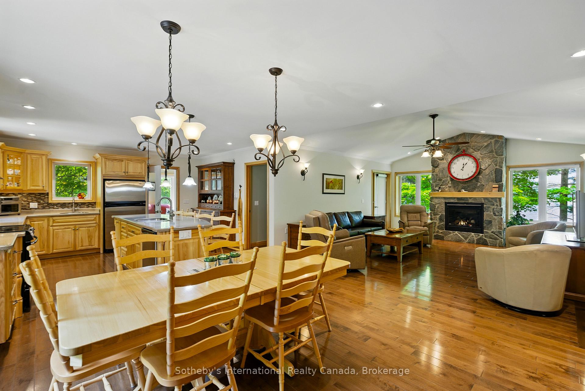 276 Jeffrey Road N
