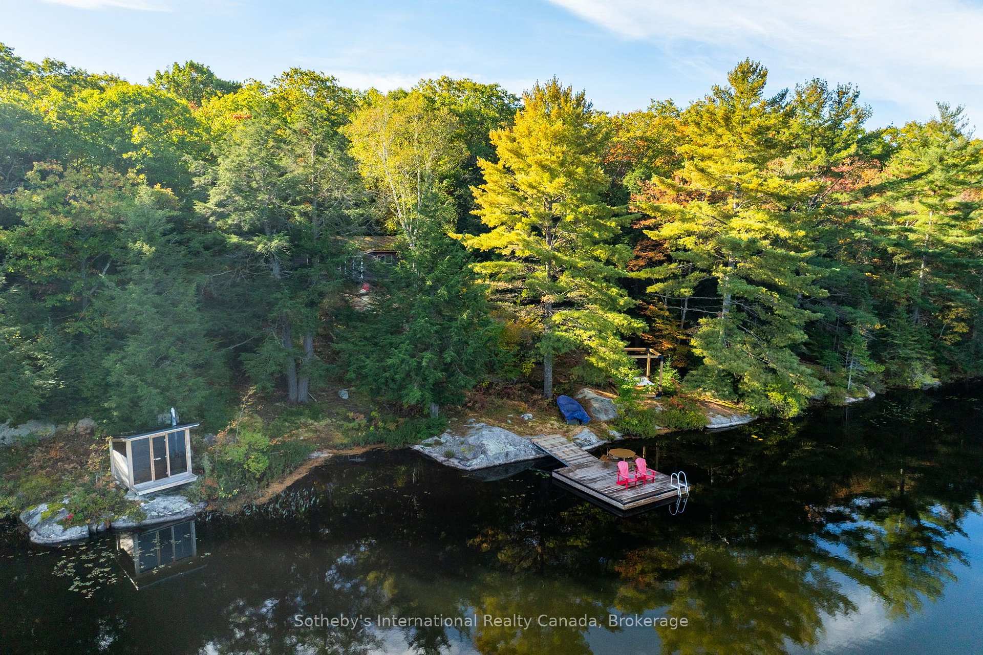 110 Carling Bay Road W