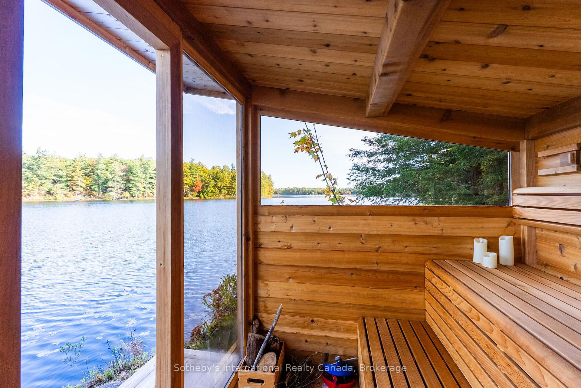 110 Carling Bay Road W