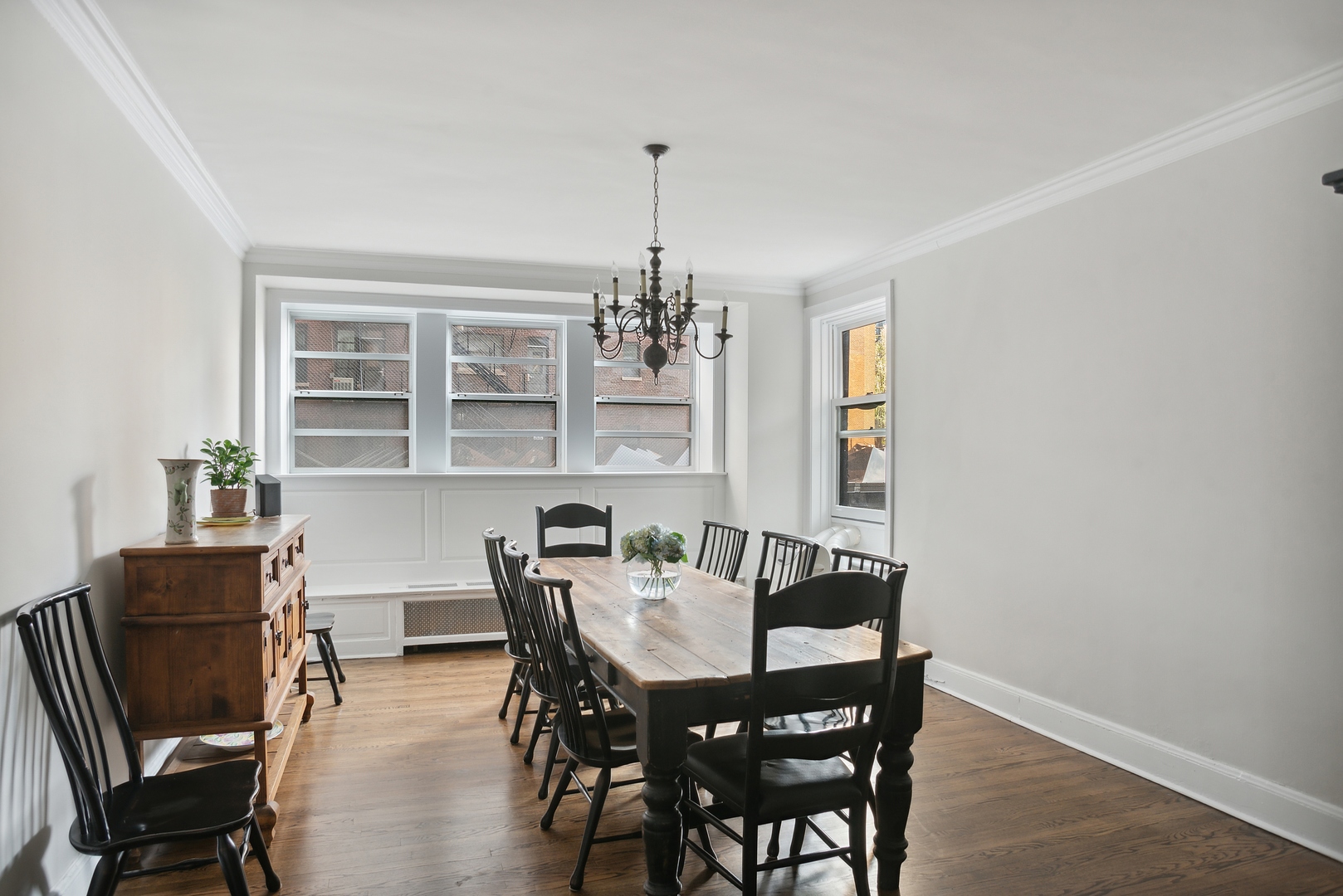3750 N Lake Shore Drive Unit: 2F