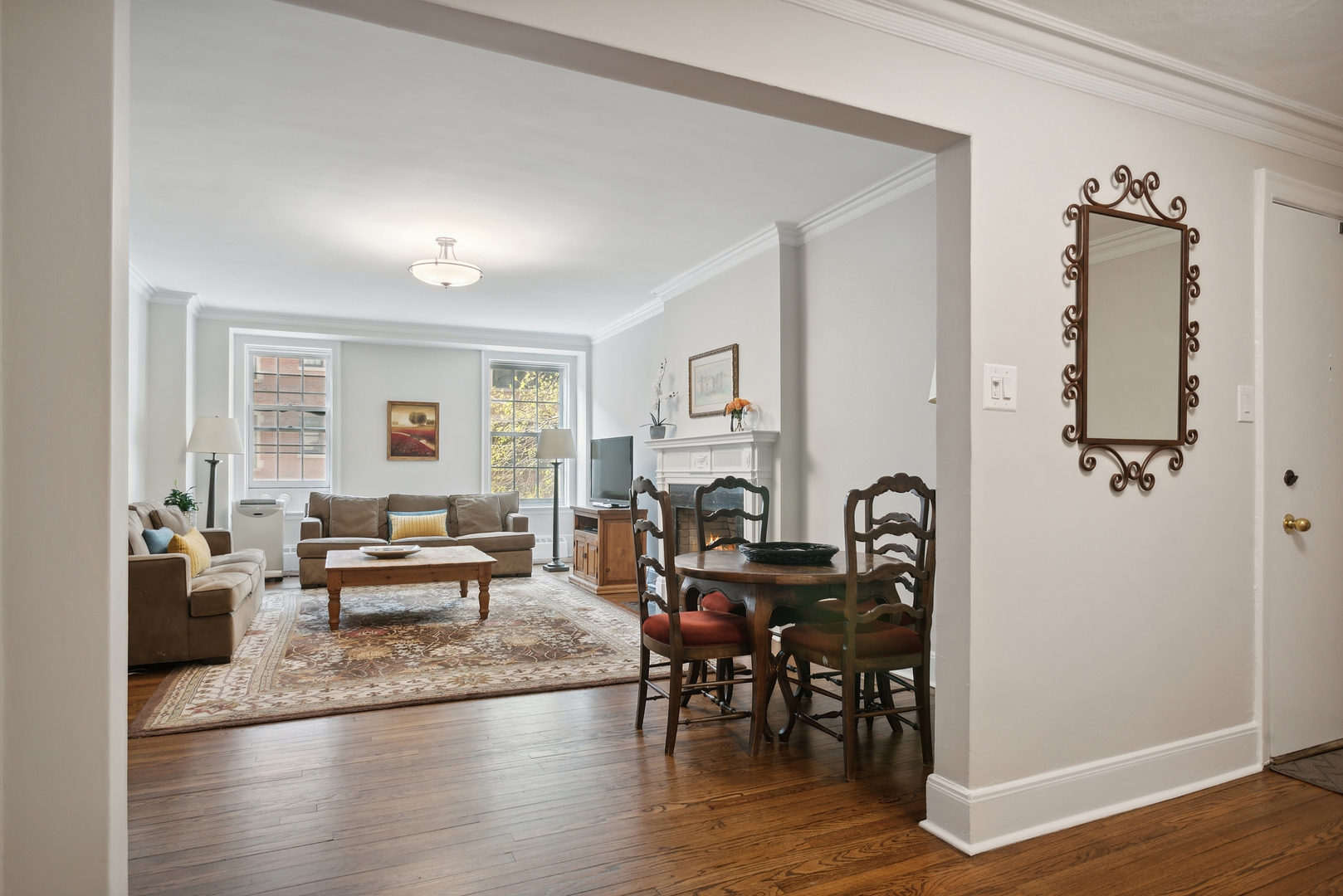 3750 N Lake Shore Drive Unit: 2F