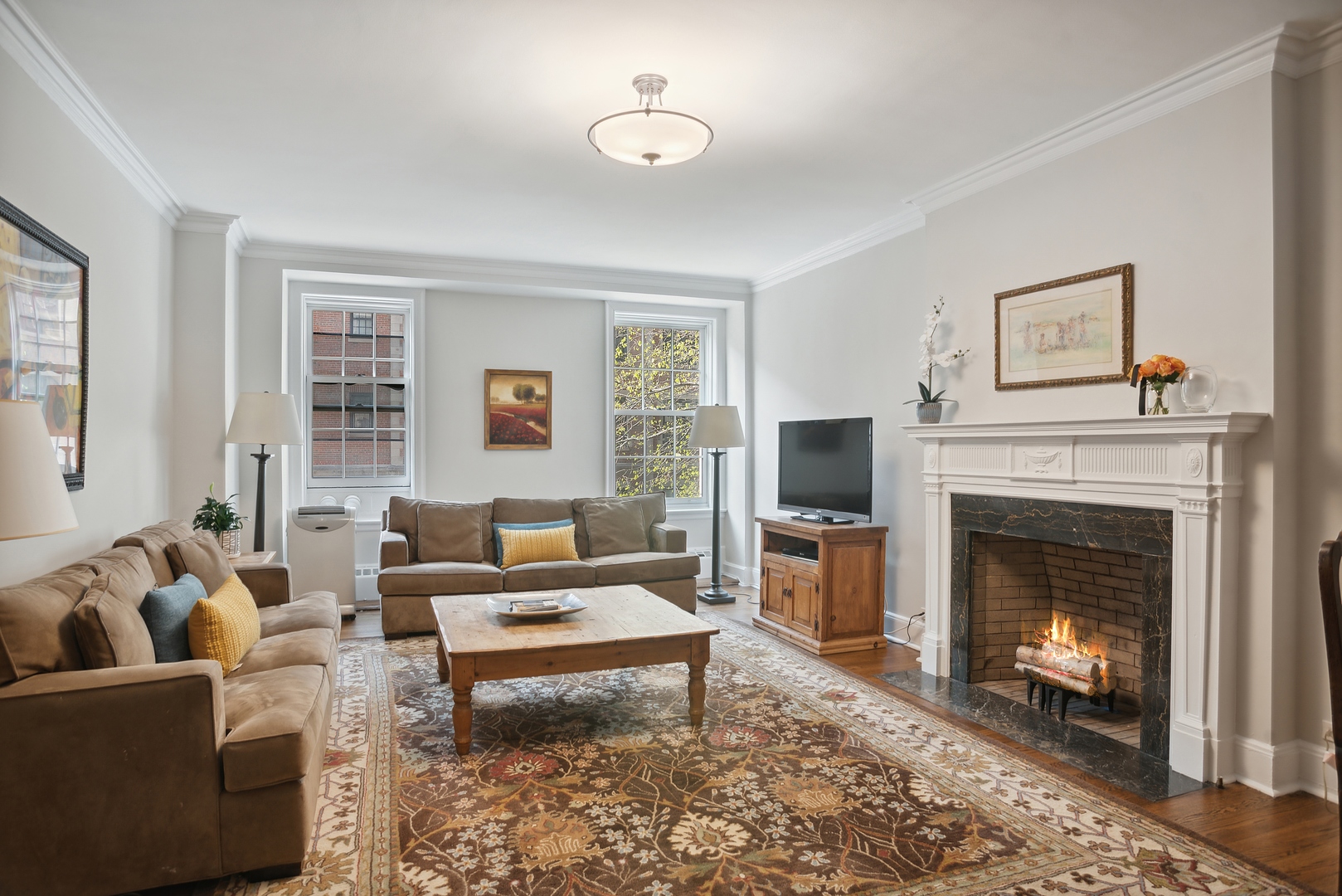 3750 N Lake Shore Drive Unit: 2F