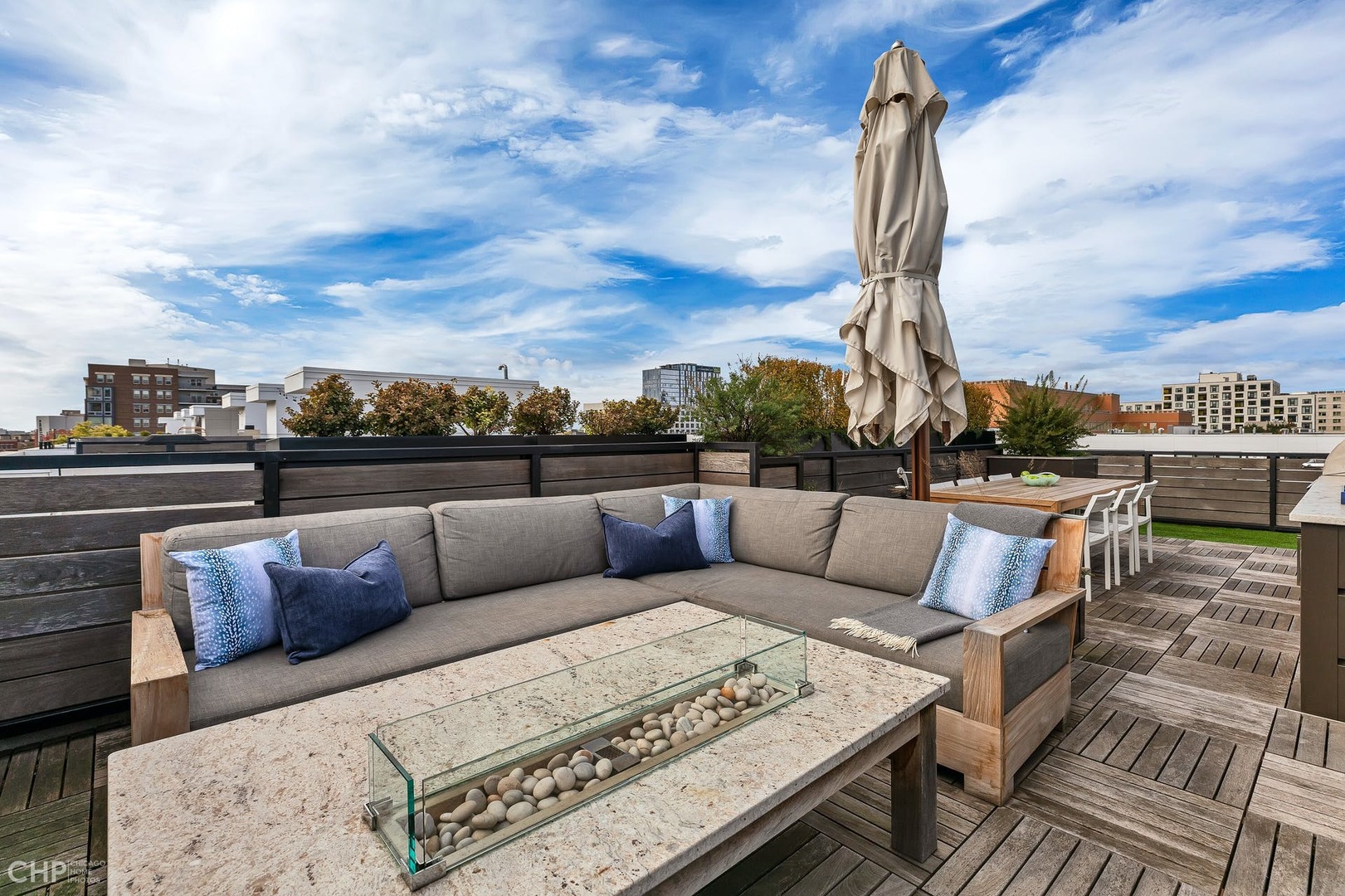434 W Oak Street