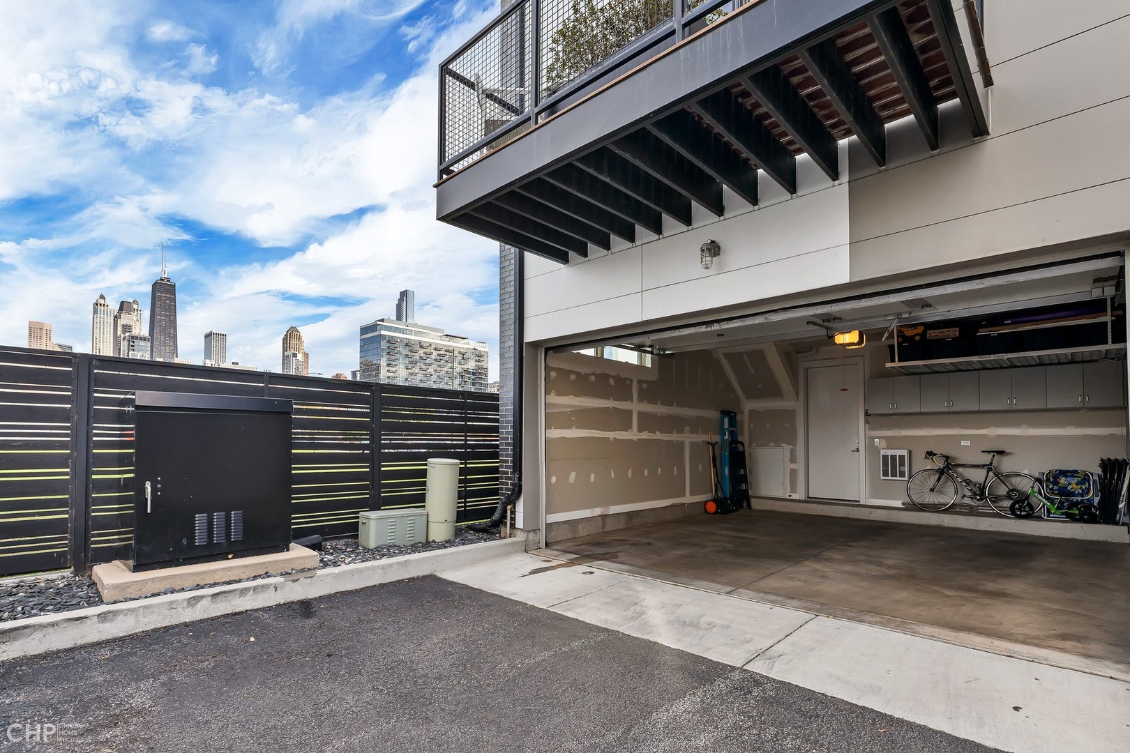 434 W Oak Street