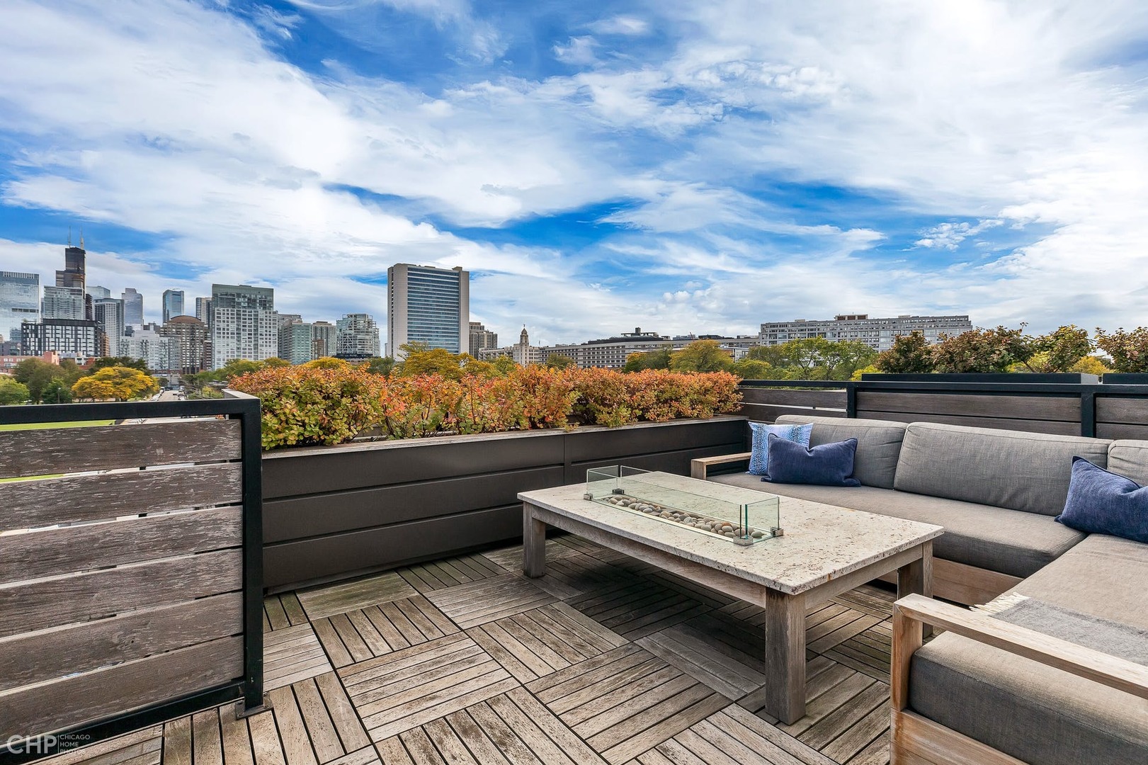 434 W Oak Street