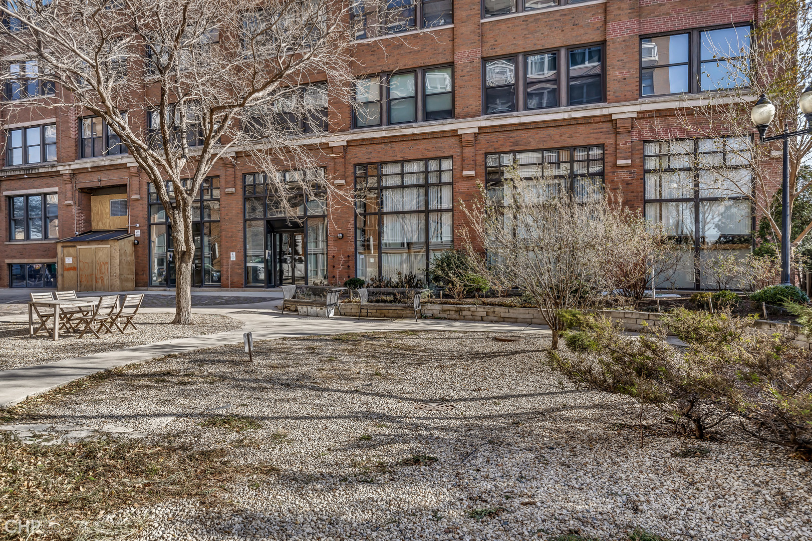 411 S Sangamon Street Unit: 2A