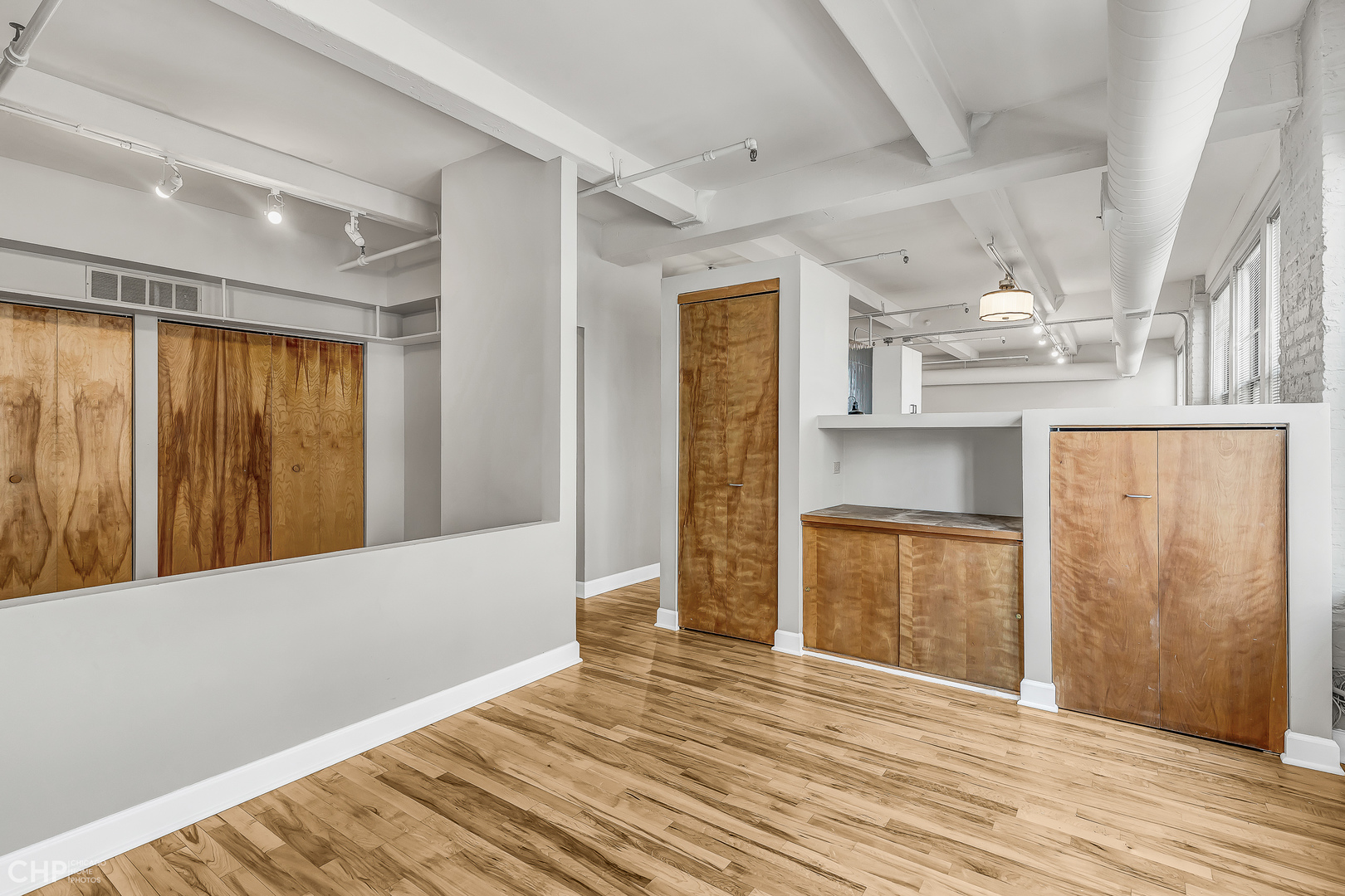 411 S Sangamon Street Unit: 2A
