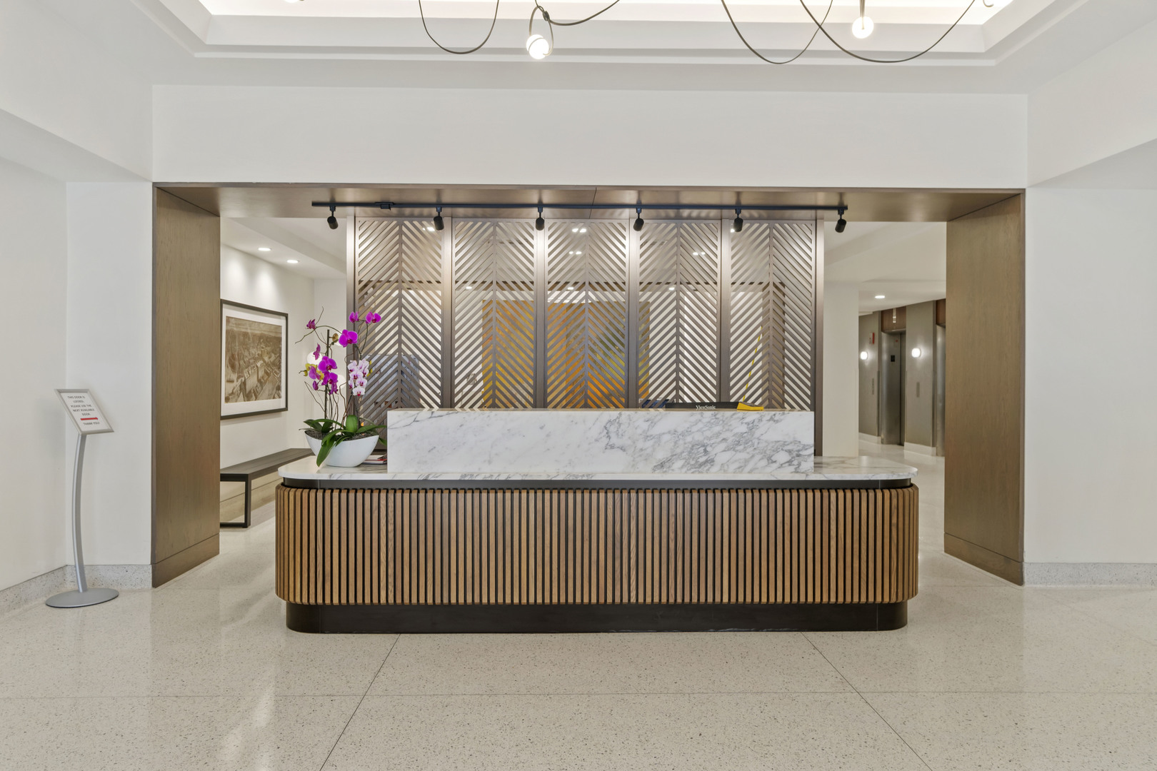 165 N CANAL Street Unit: 632
