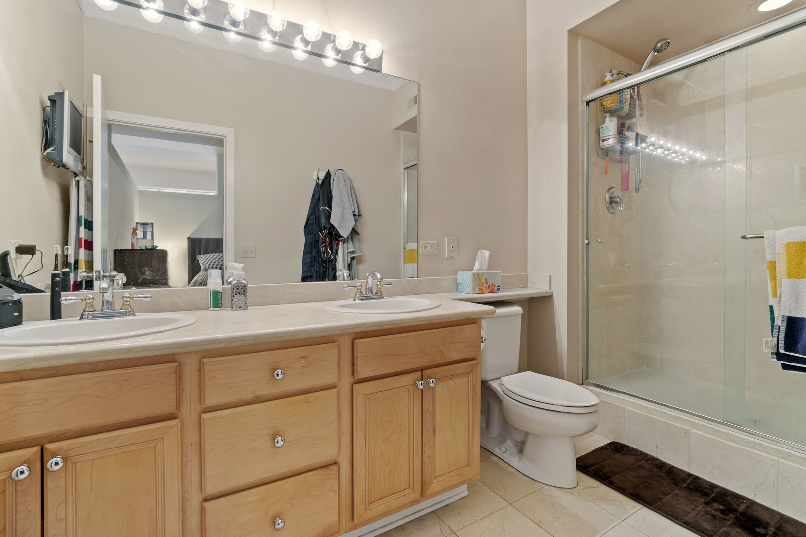 165 N CANAL Street Unit: 632