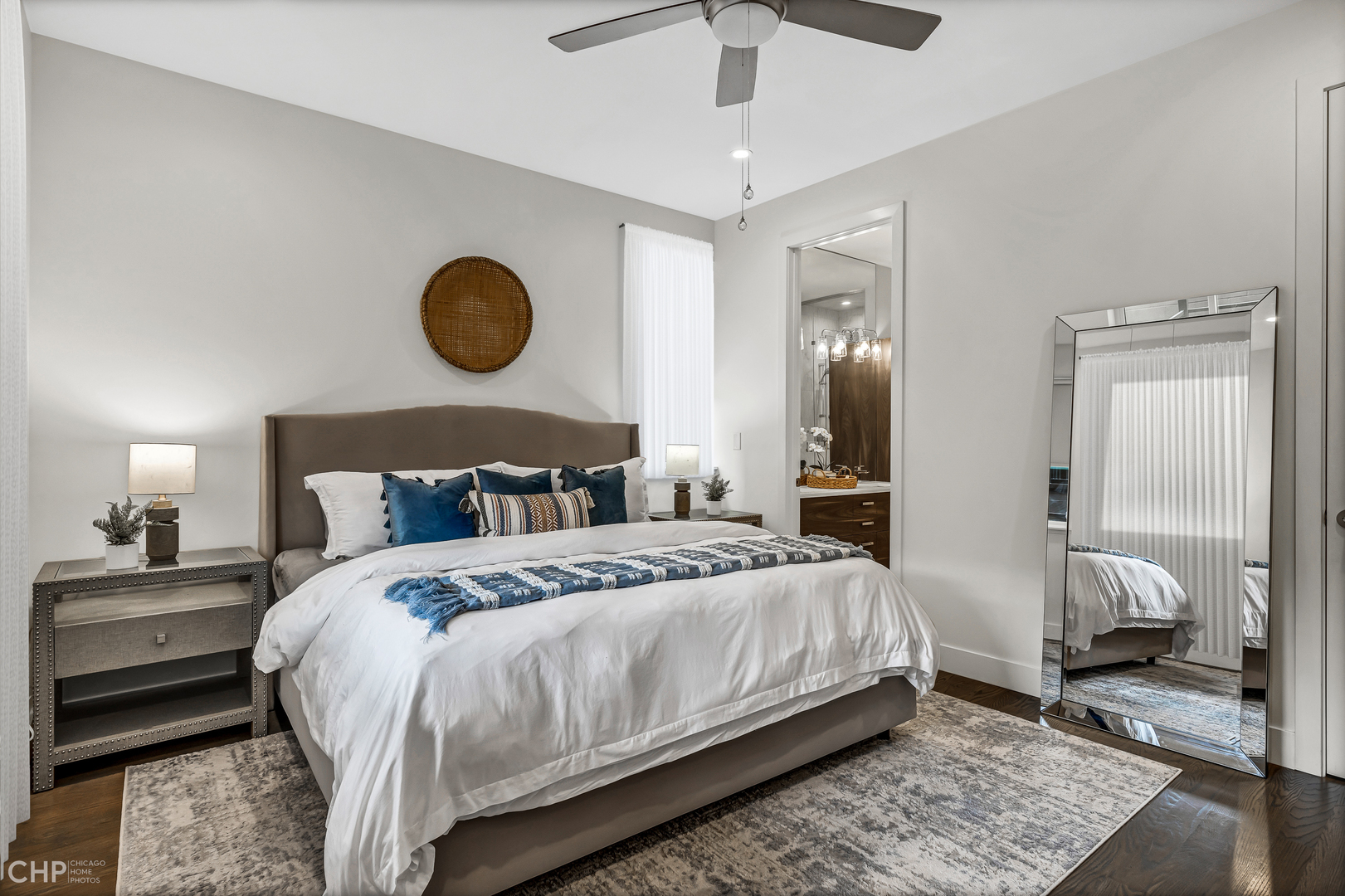 826 N Marshfield Avenue Unit: 1N