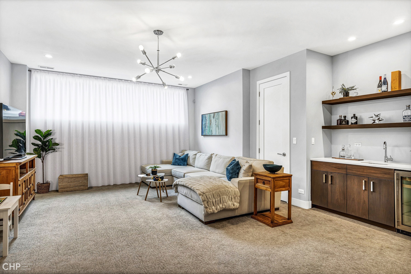 826 N Marshfield Avenue Unit: 1N