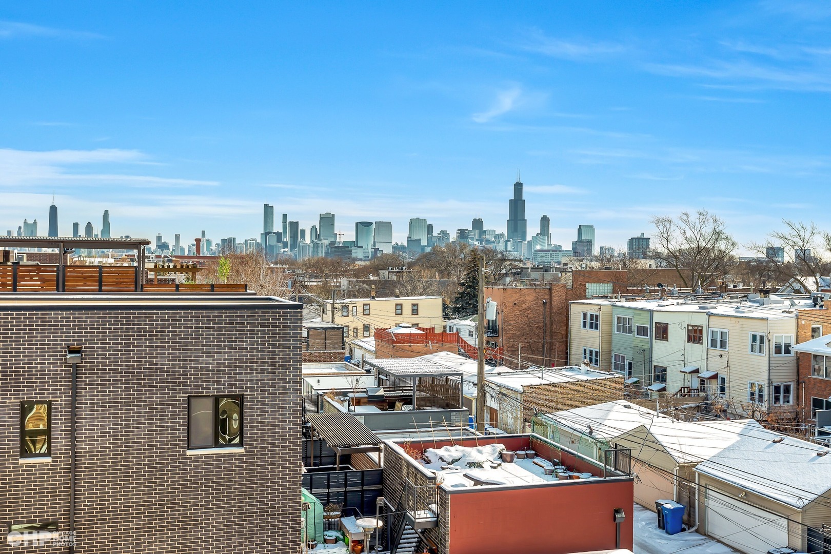 2139 W Erie Street