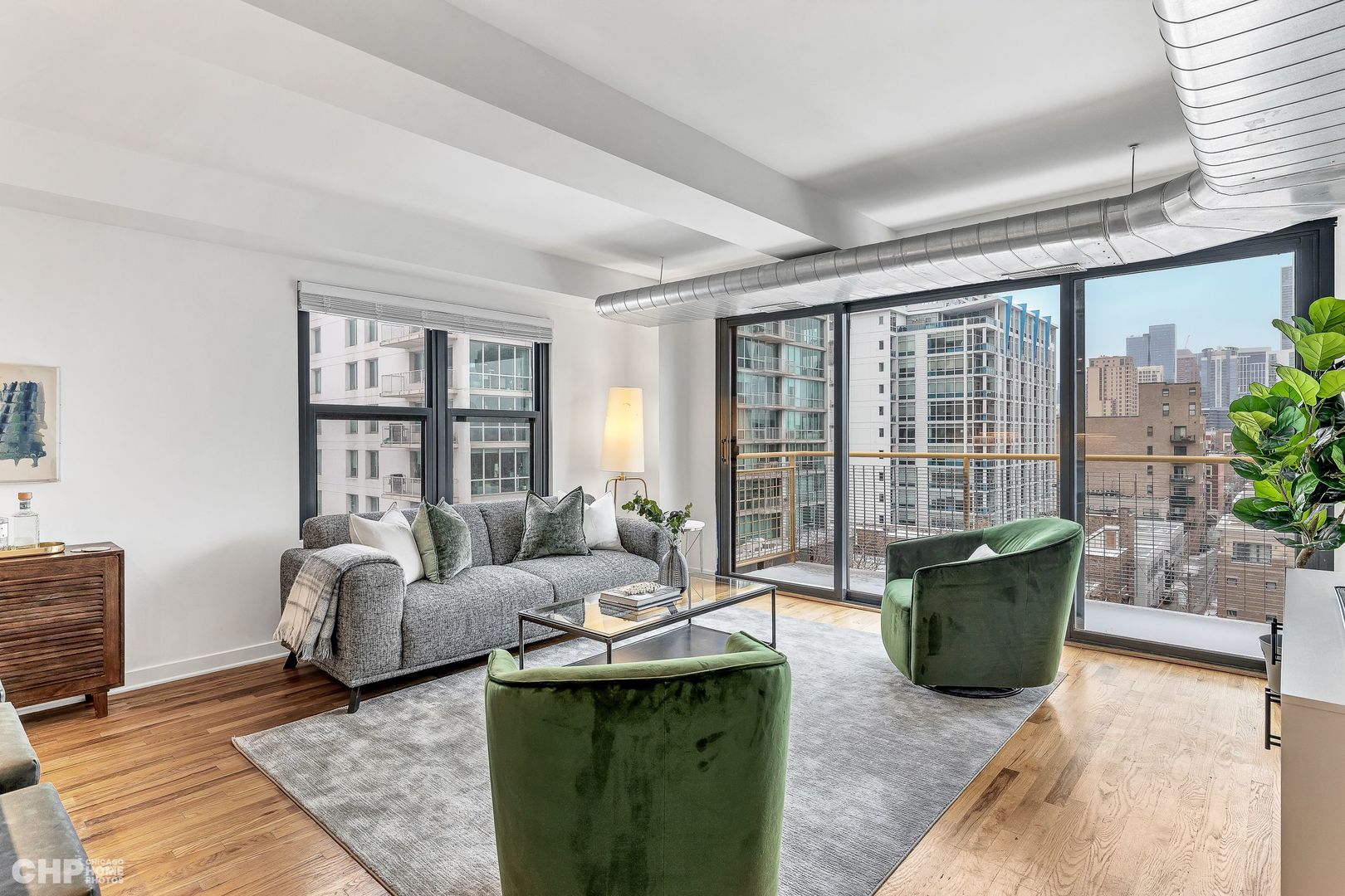 1910 S Indiana Avenue Unit: 727