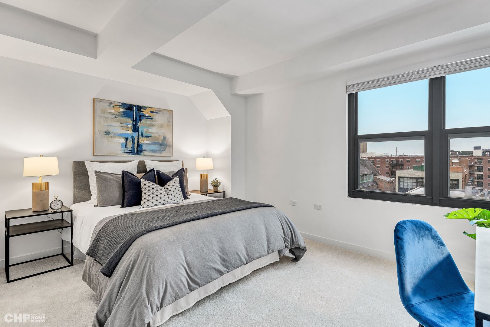 1910 S Indiana Avenue Unit: 727