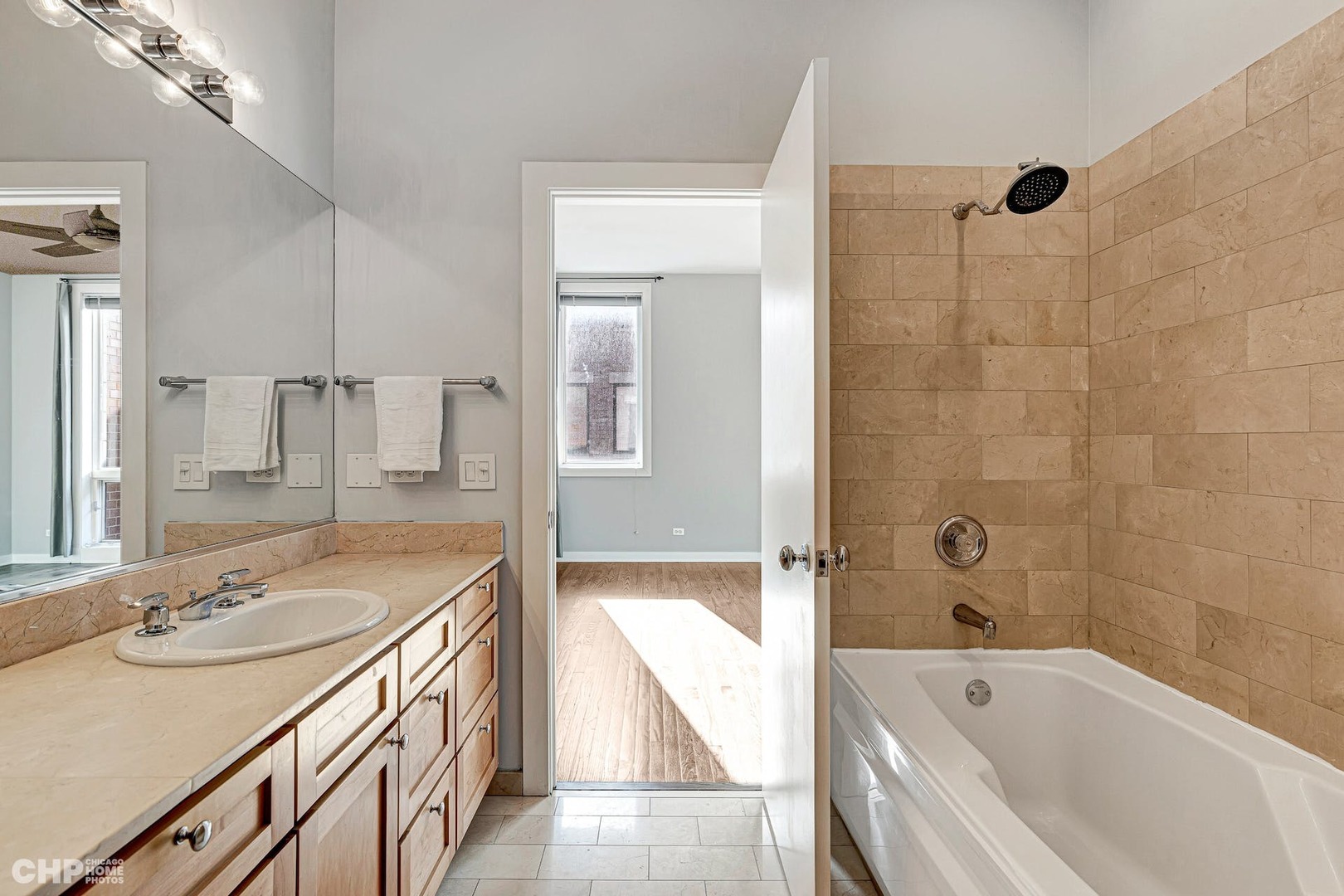 309 N UNION Avenue Unit: B