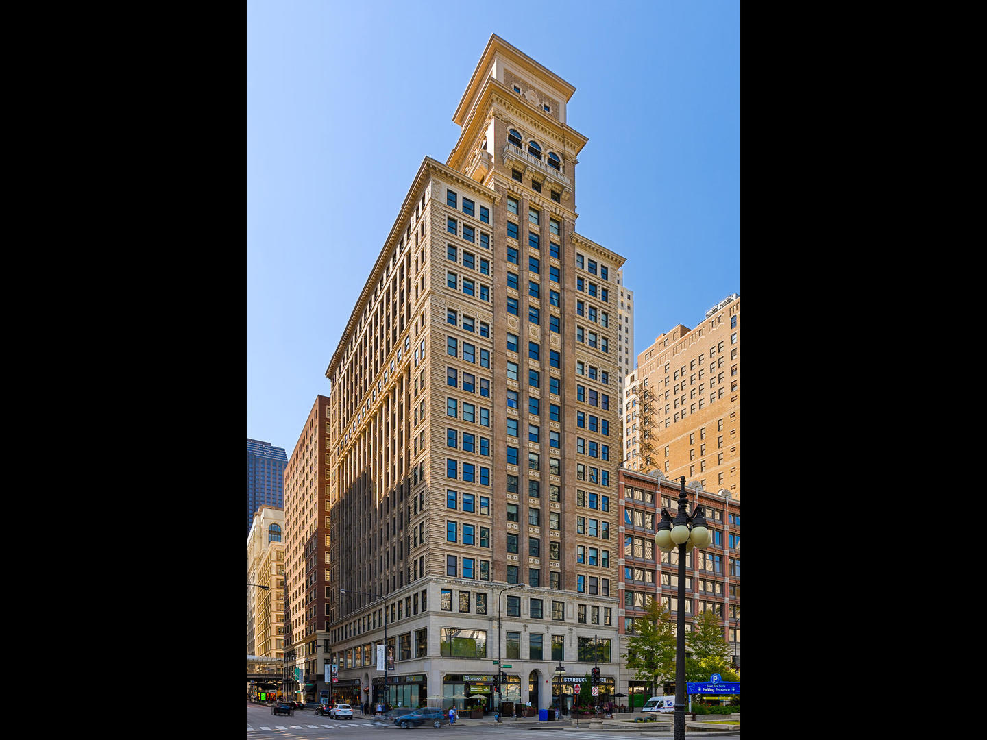 6 N MICHIGAN Avenue Unit: 711