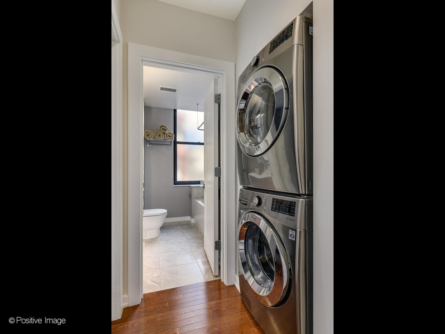 6 N MICHIGAN Avenue Unit: 711