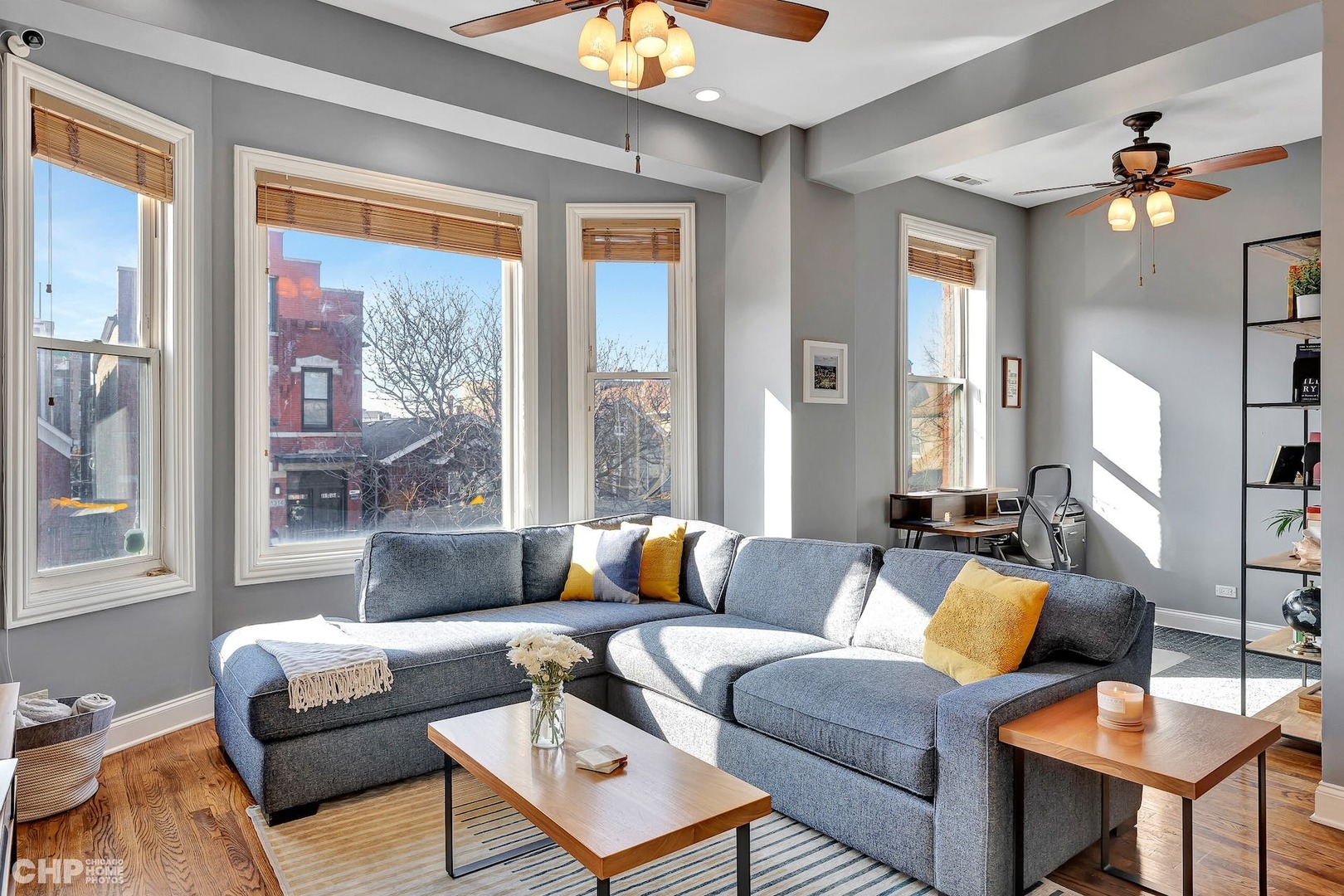 1315 N Bosworth Avenue Unit: 4