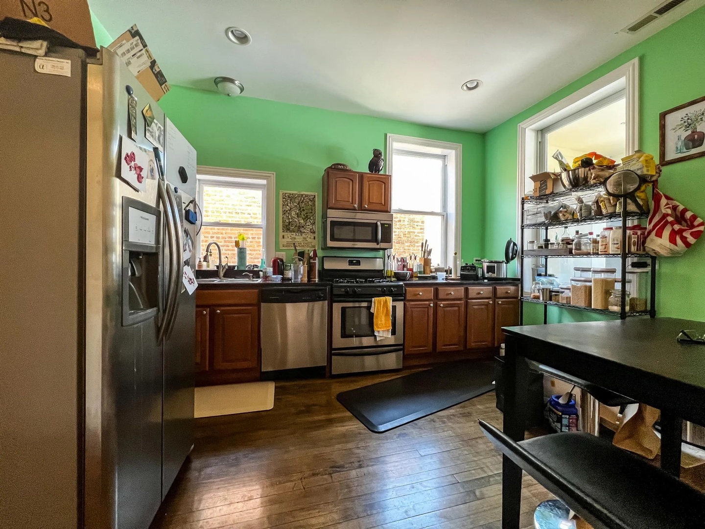 2742 N Albany Avenue Unit: 2