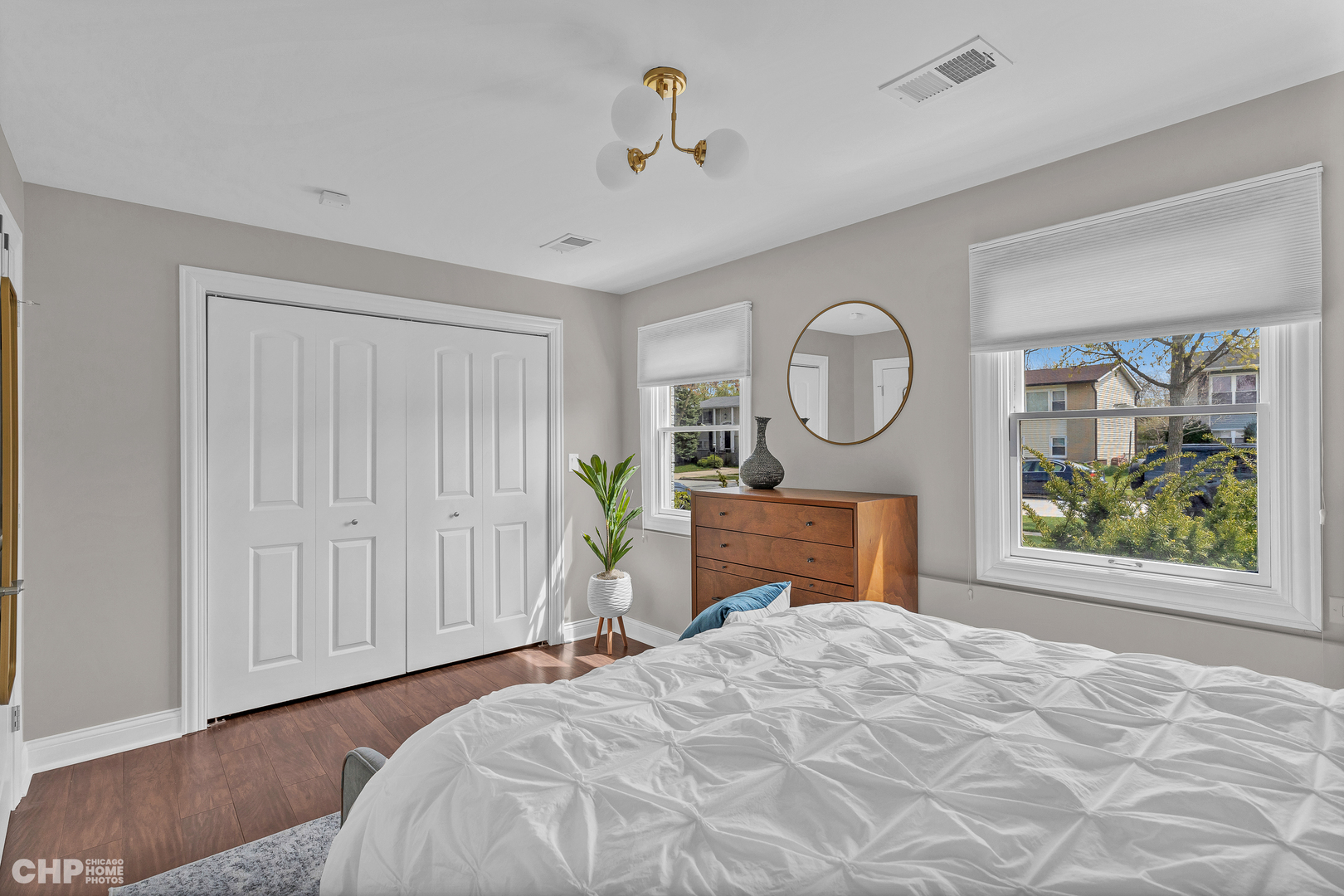 1726 W Pheasant Trail