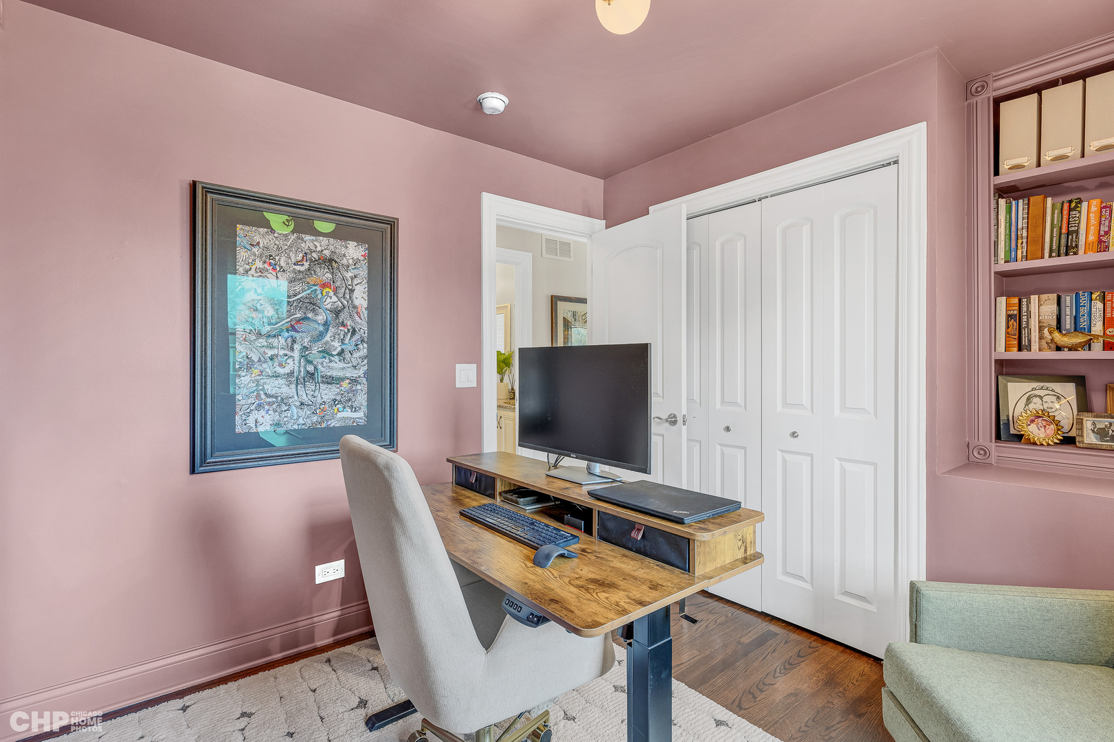 1726 W Pheasant Trail