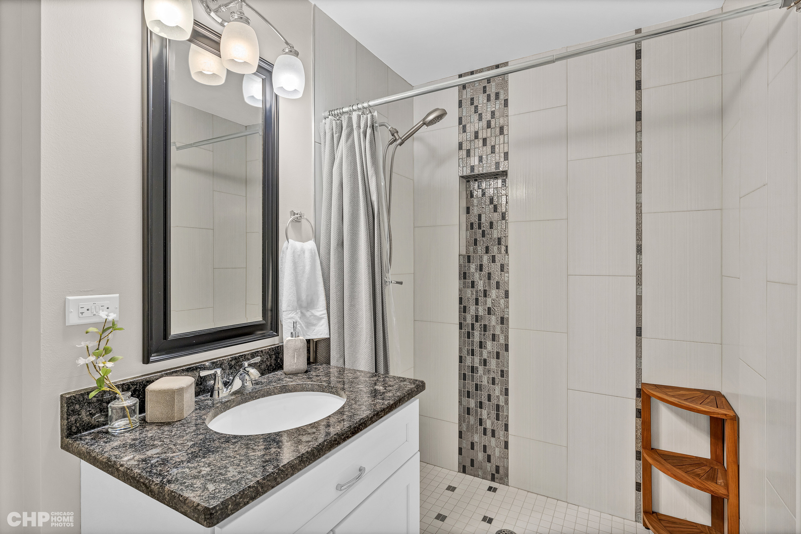 1726 W Pheasant Trail