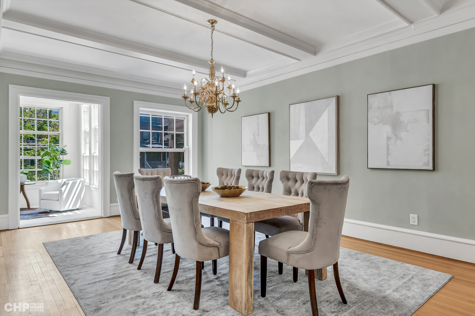 5436 S Hyde Park Boulevard Unit: 1S