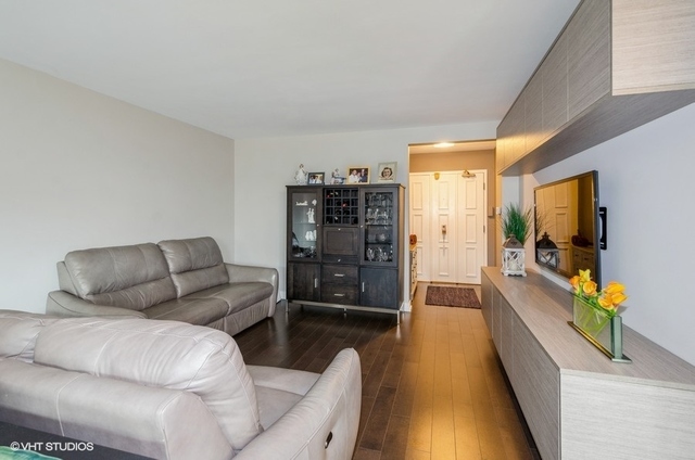 4170 N Marine Drive Unit: 4G