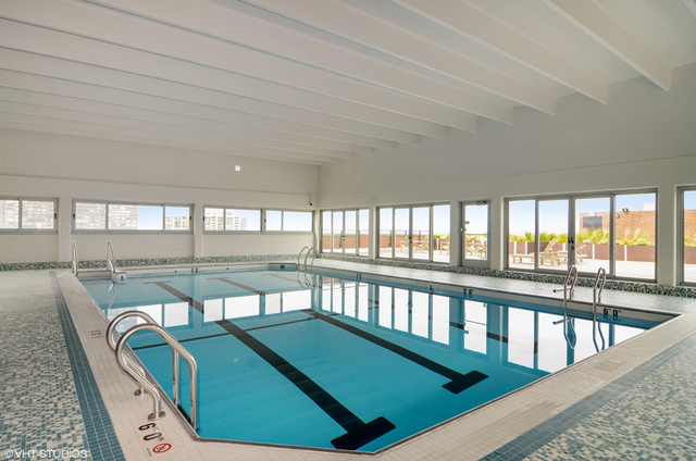 4170 N Marine Drive Unit: 4G