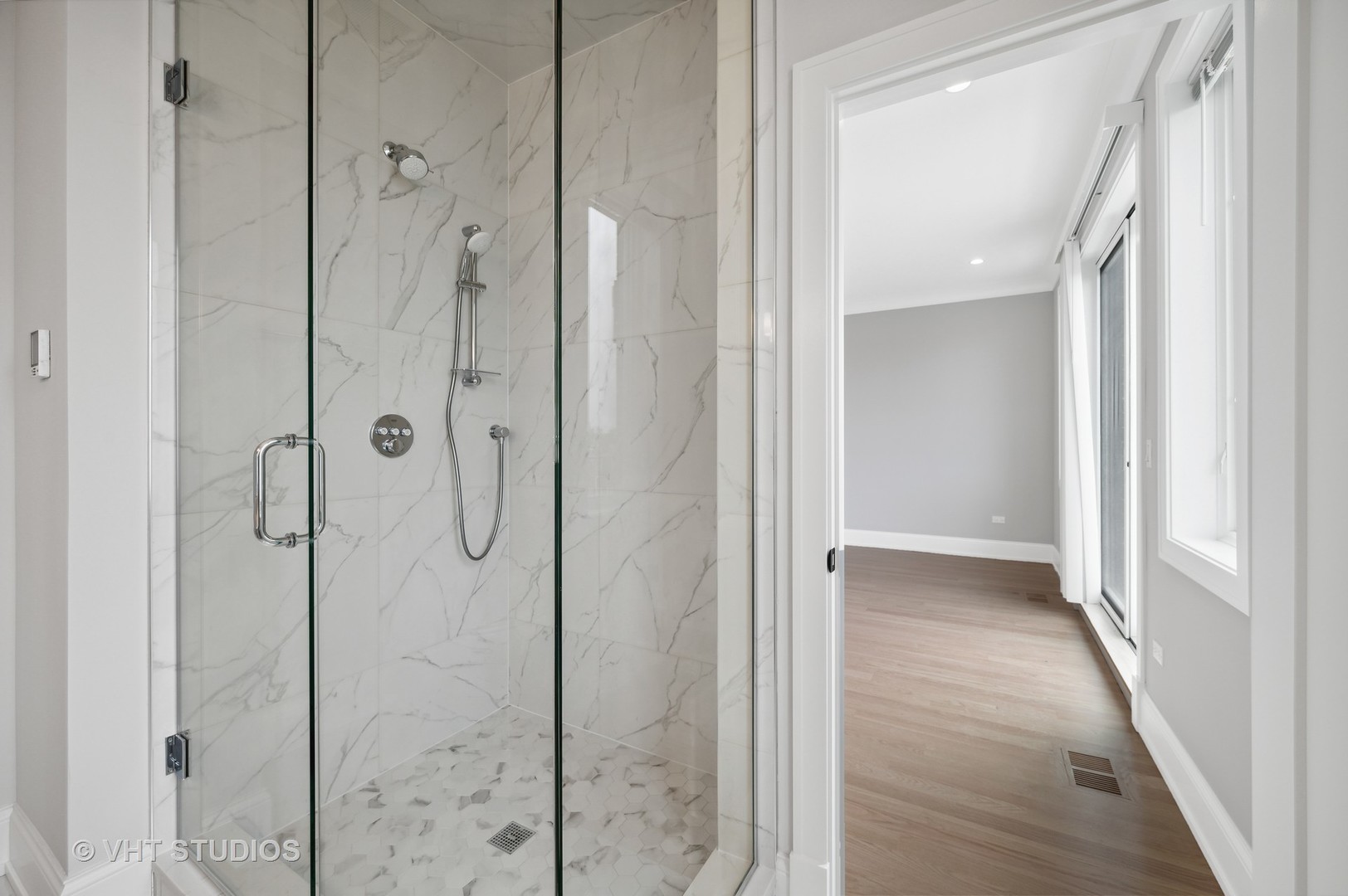 4819 N Ashland Avenue Unit: 1E