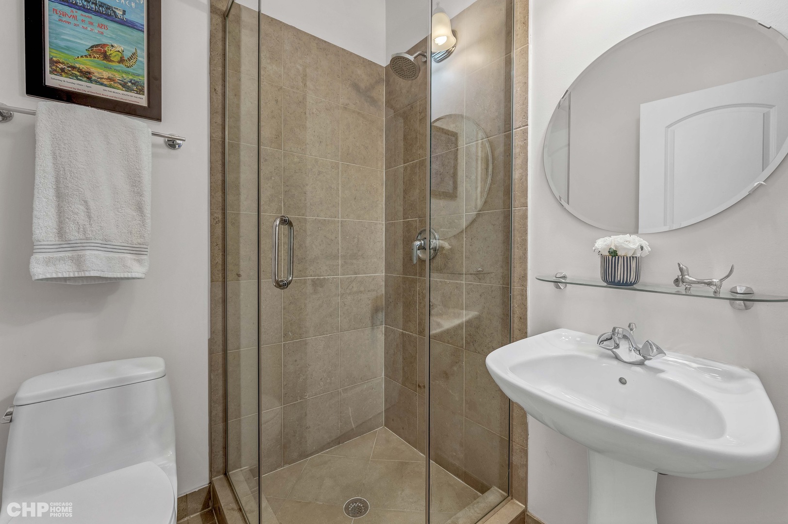 1823 W IOWA Street Unit: 2