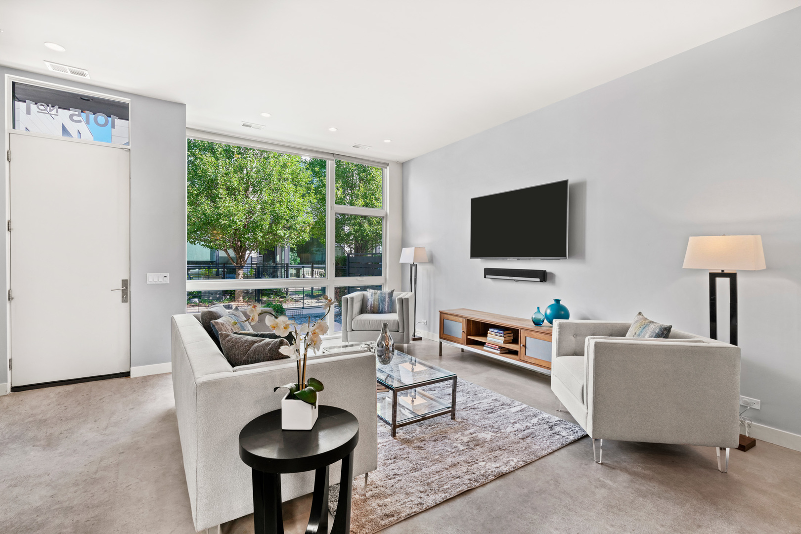 1015 N Cleveland Avenue Unit: 1