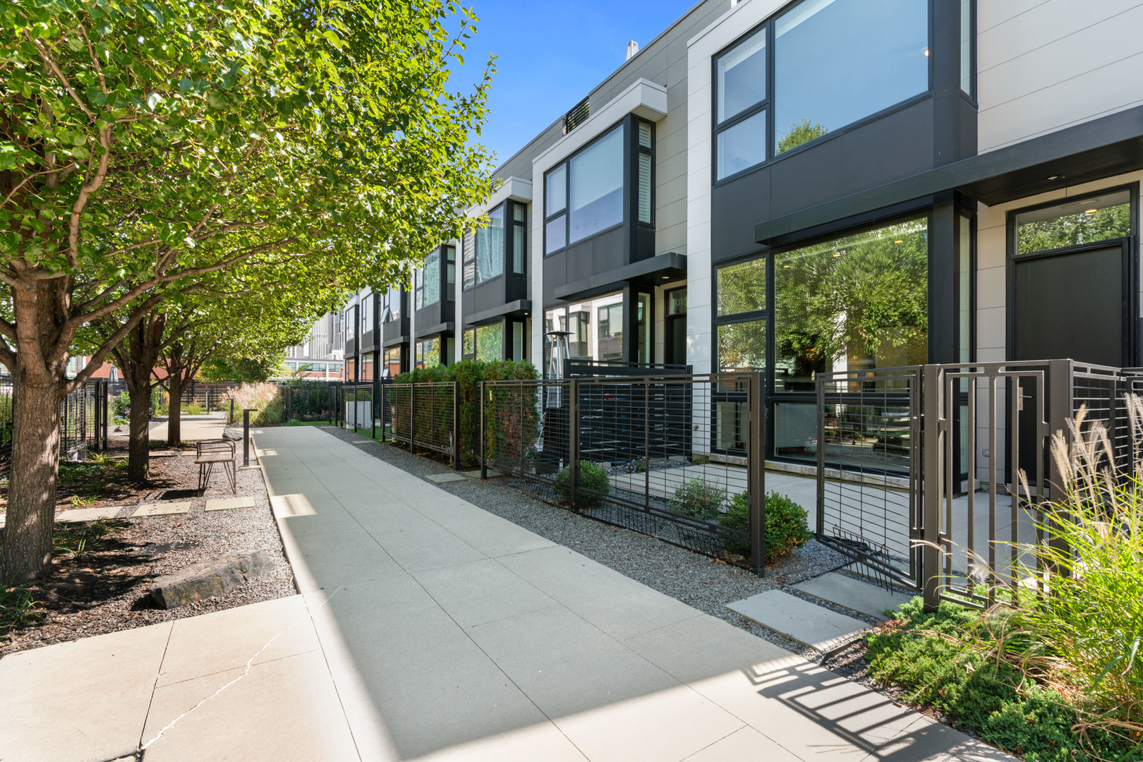 1015 N Cleveland Avenue Unit: 1