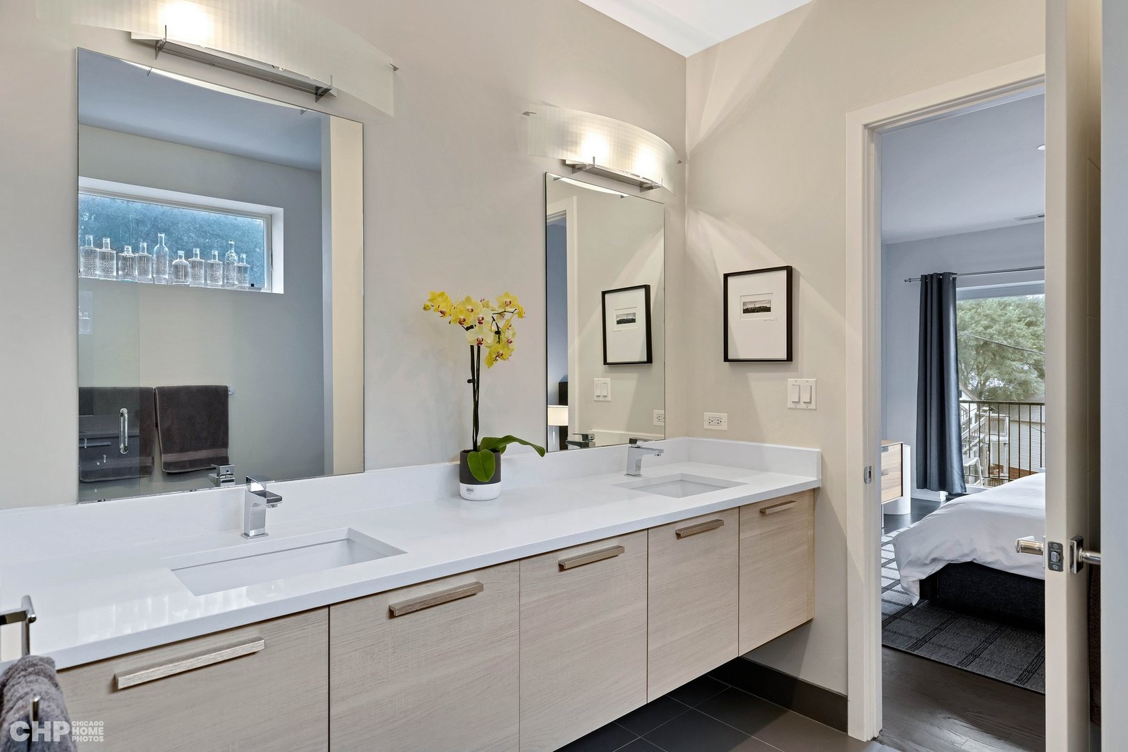 2724 W Armitage Avenue Unit: 2E