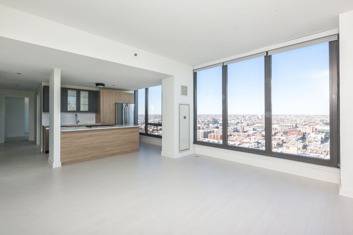 1035 W Van Buren Street Unit: 2101