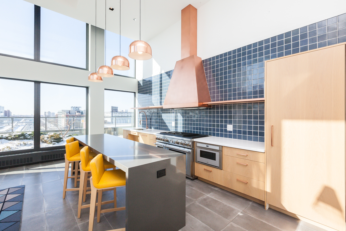 1035 W Van Buren Street Unit: 2101
