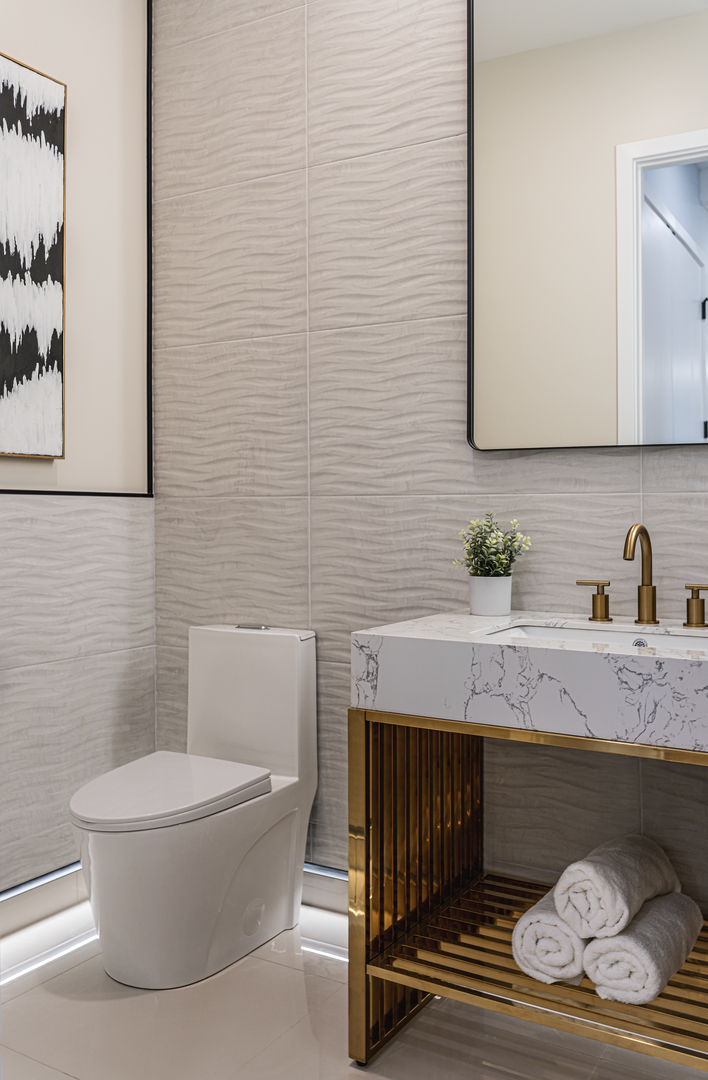 2024 W Irving Park Road Unit: 301